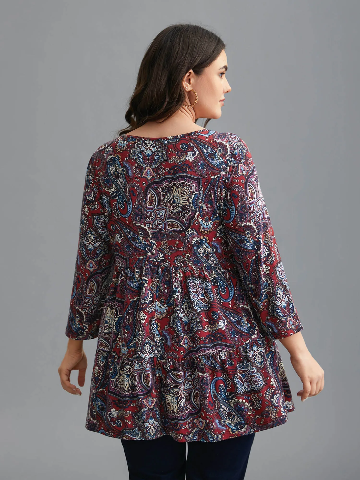 Perris Pattern Round Neck Waist-Cinching Knit Top sold by Bloomchic product image thumbnail 4