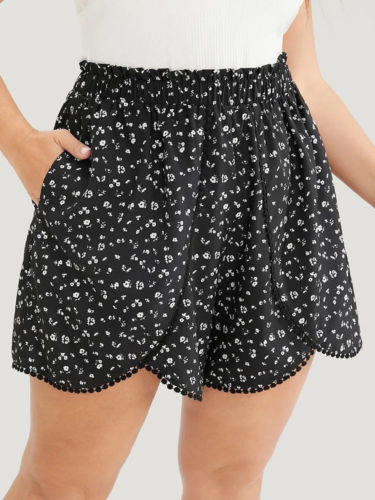 Ditsy Floral Wrap Hem Pocket Pompom Trim Shorts sold by Bloomchic
