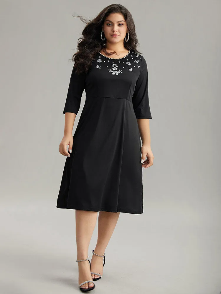 Round Neck Sequin Pearl Beaded Dress sold by Bloomchic product image thumbnail 5