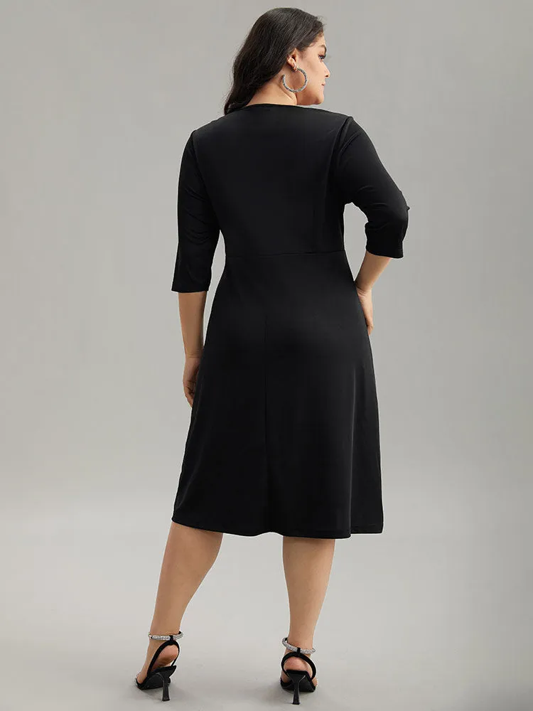 Round Neck Sequin Pearl Beaded Dress sold by Bloomchic product image thumbnail 2