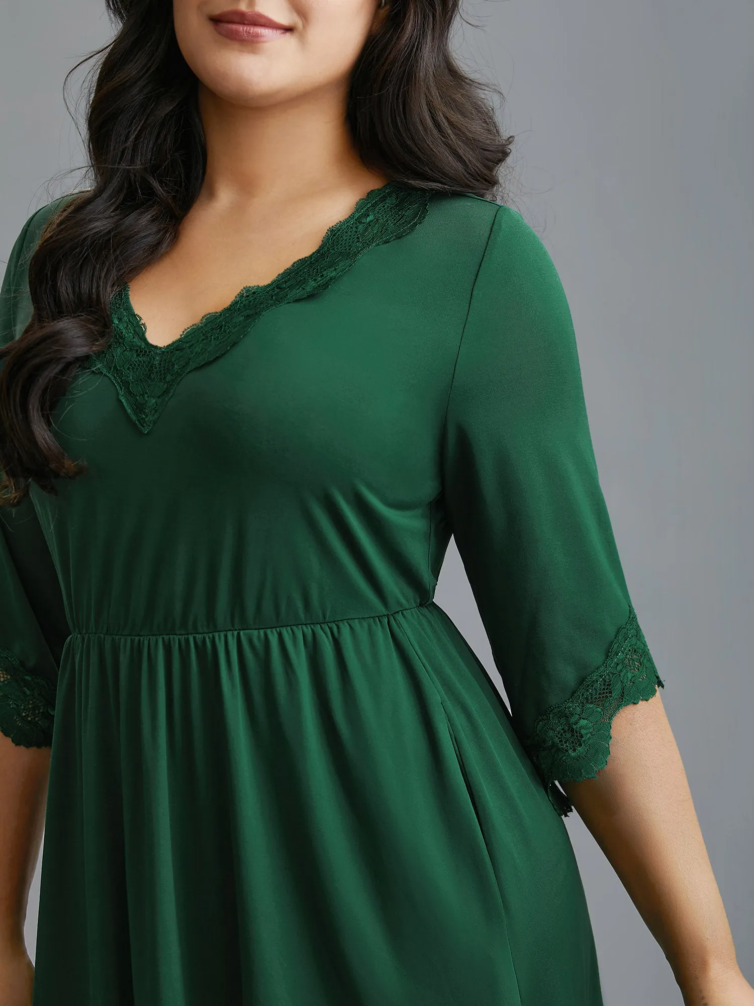 Lace Patchwork Pockets Ruffle Sleeve Dress sold by Bloomchic product image thumbnail 2