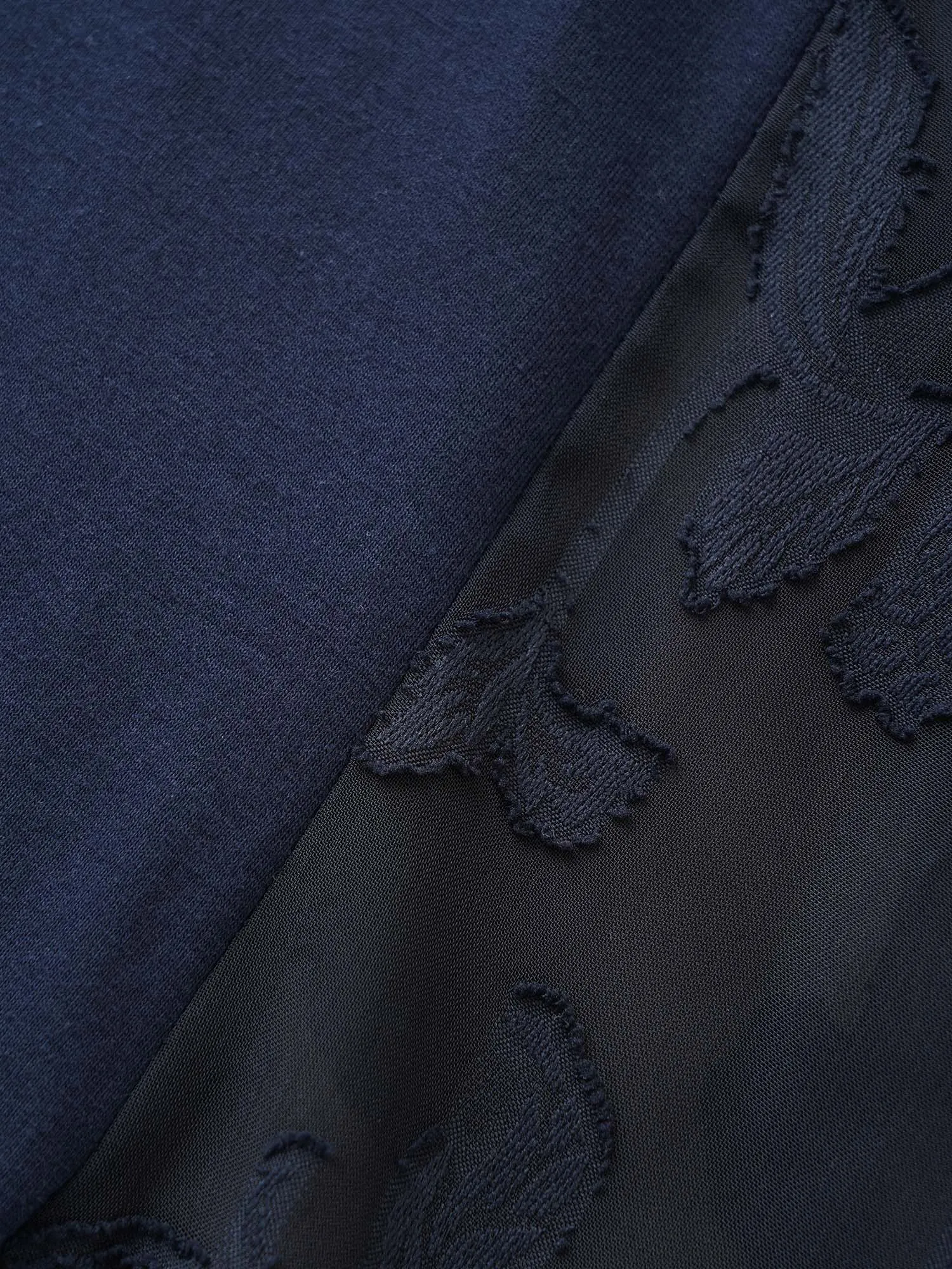 Solid Patchwork Lace Curved Hem T-shirt sold by Bloomchic product image thumbnail 5