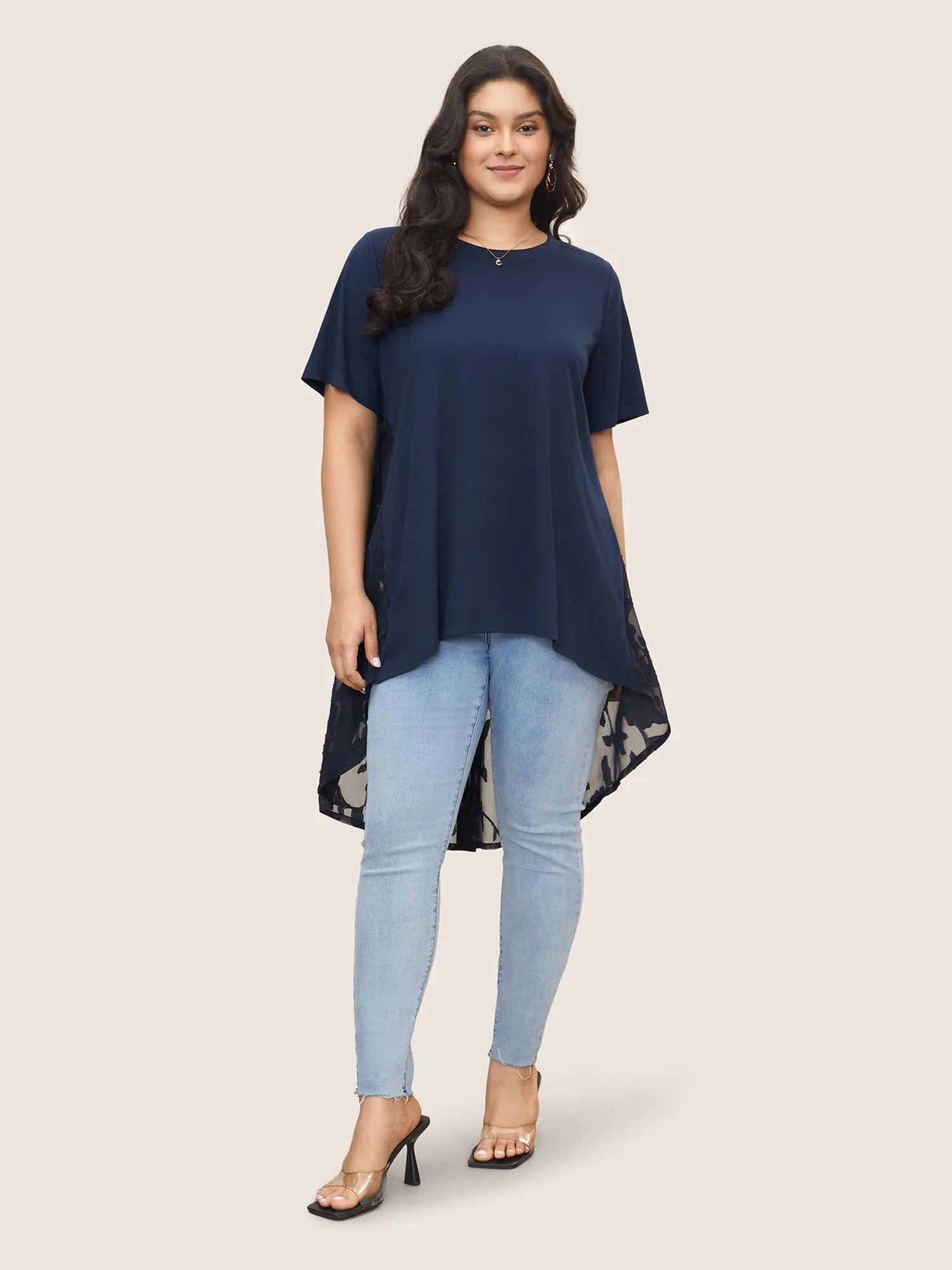 Solid Patchwork Lace Curved Hem T-shirt sold by Bloomchic product image thumbnail 3