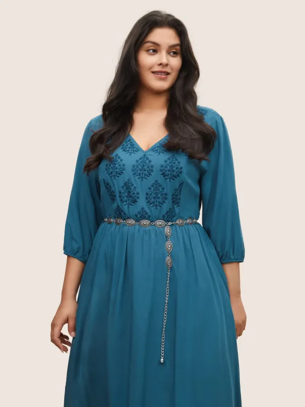 Retro Adjustable Textured Metal Chain Belt sold by Bloomchic