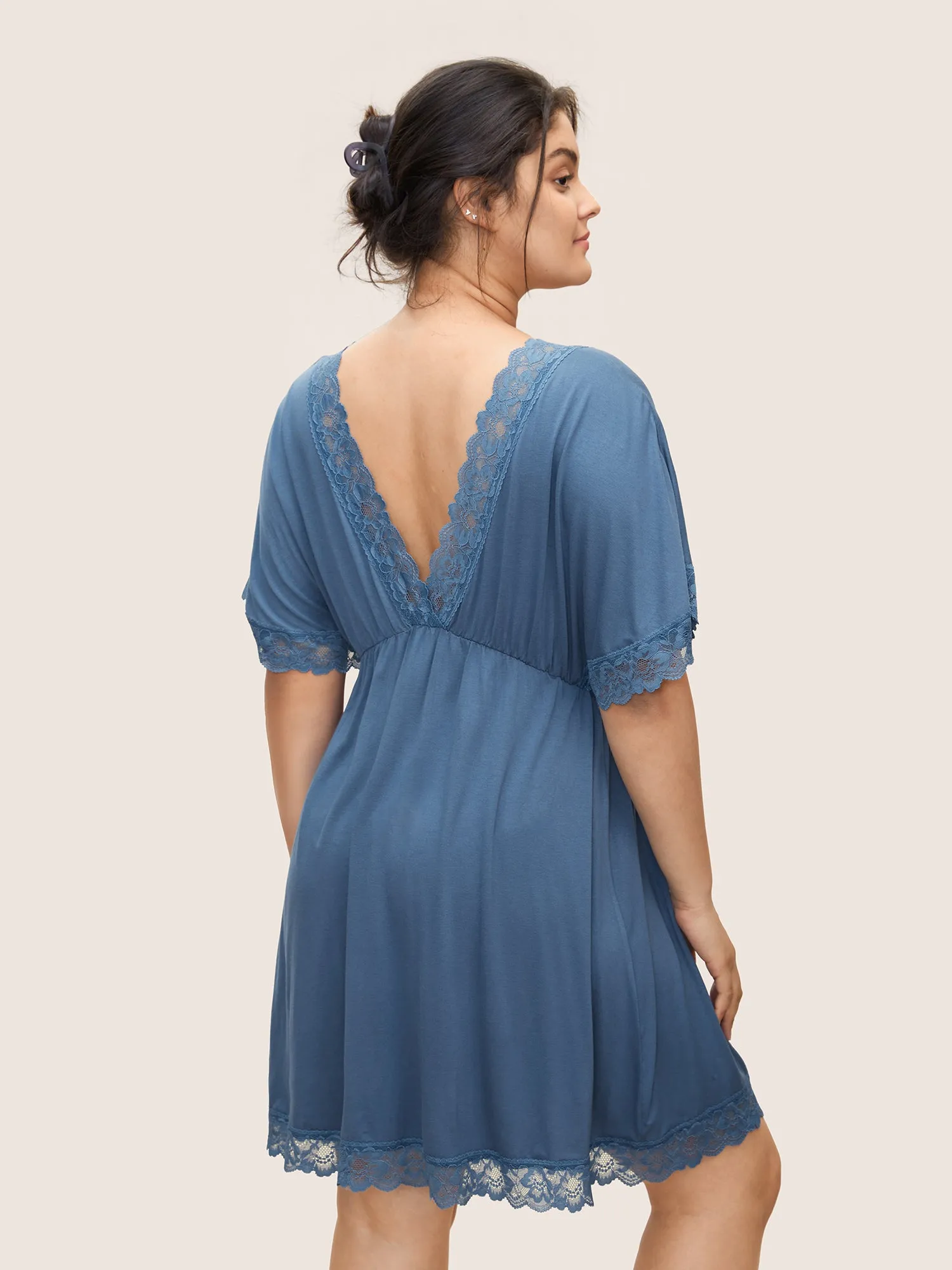 Lace Panel Deep V Neck Bowknot Sleep Dress sold by Bloomchic product image thumbnail 2