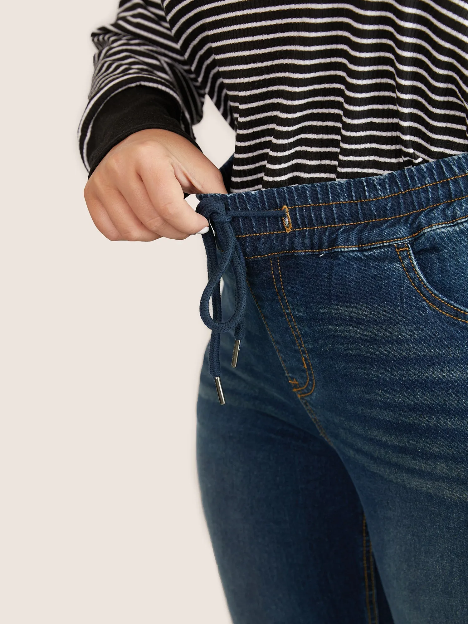 Drawstring Elastic Waist Straight Leg Jeans sold by Bloomchic product image thumbnail 5