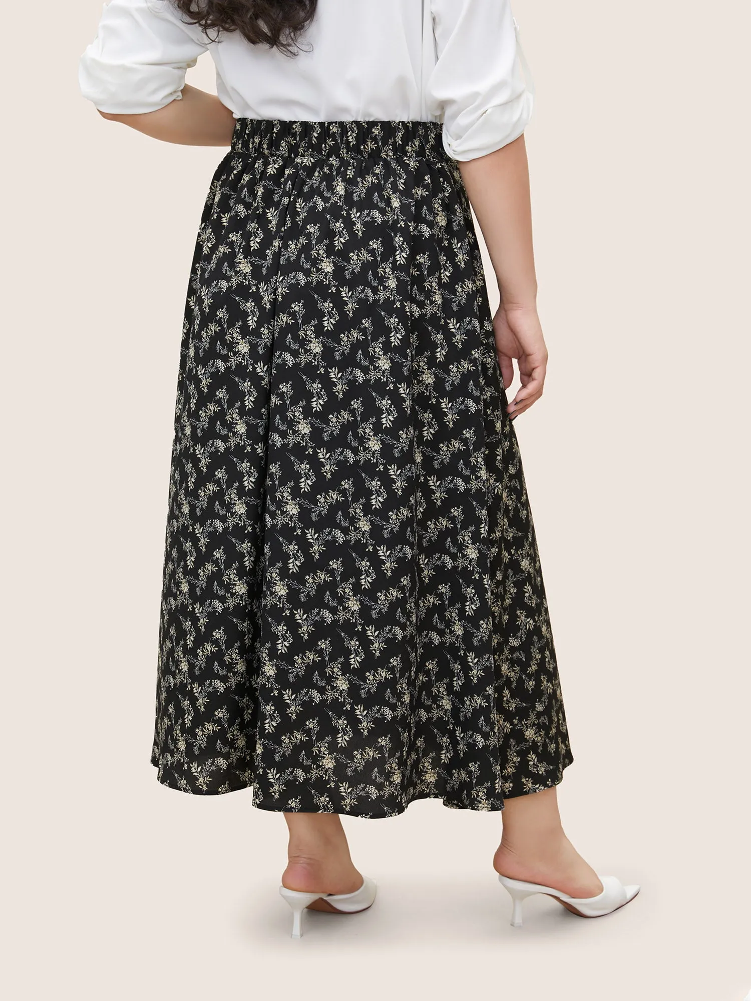 Ditsy Floral Split Side Pocket Button Detail Skirt sold by Bloomchic product image thumbnail 4
