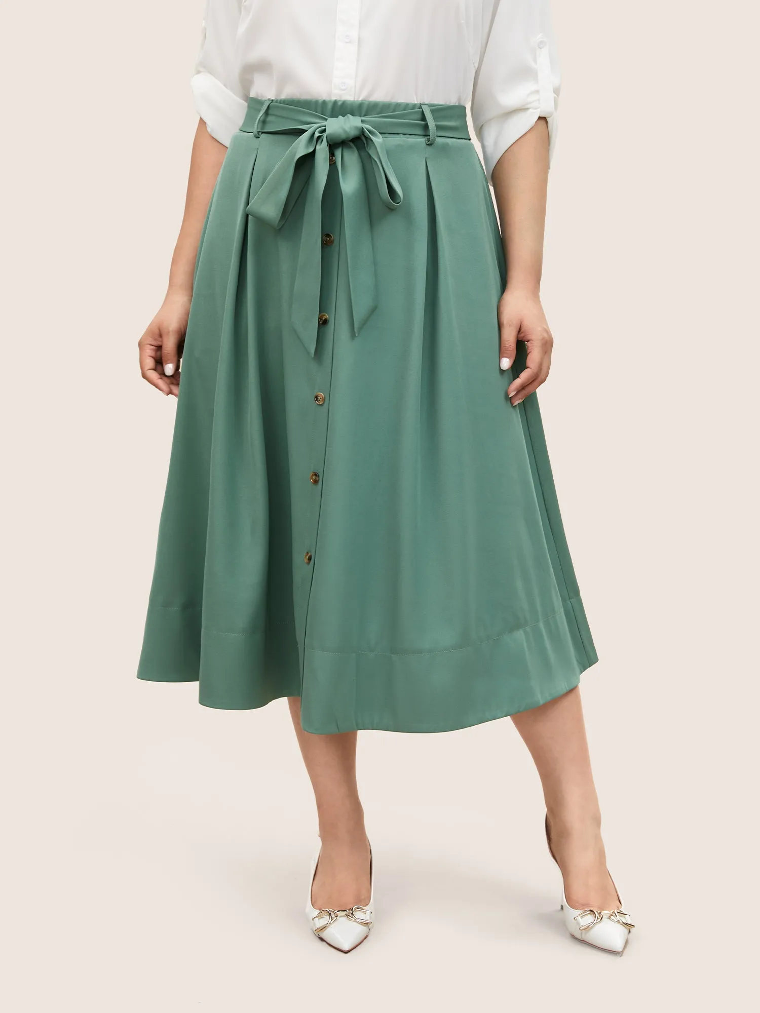 Plain Elastic Waist Pleated Belted Skirt sold by Bloomchic