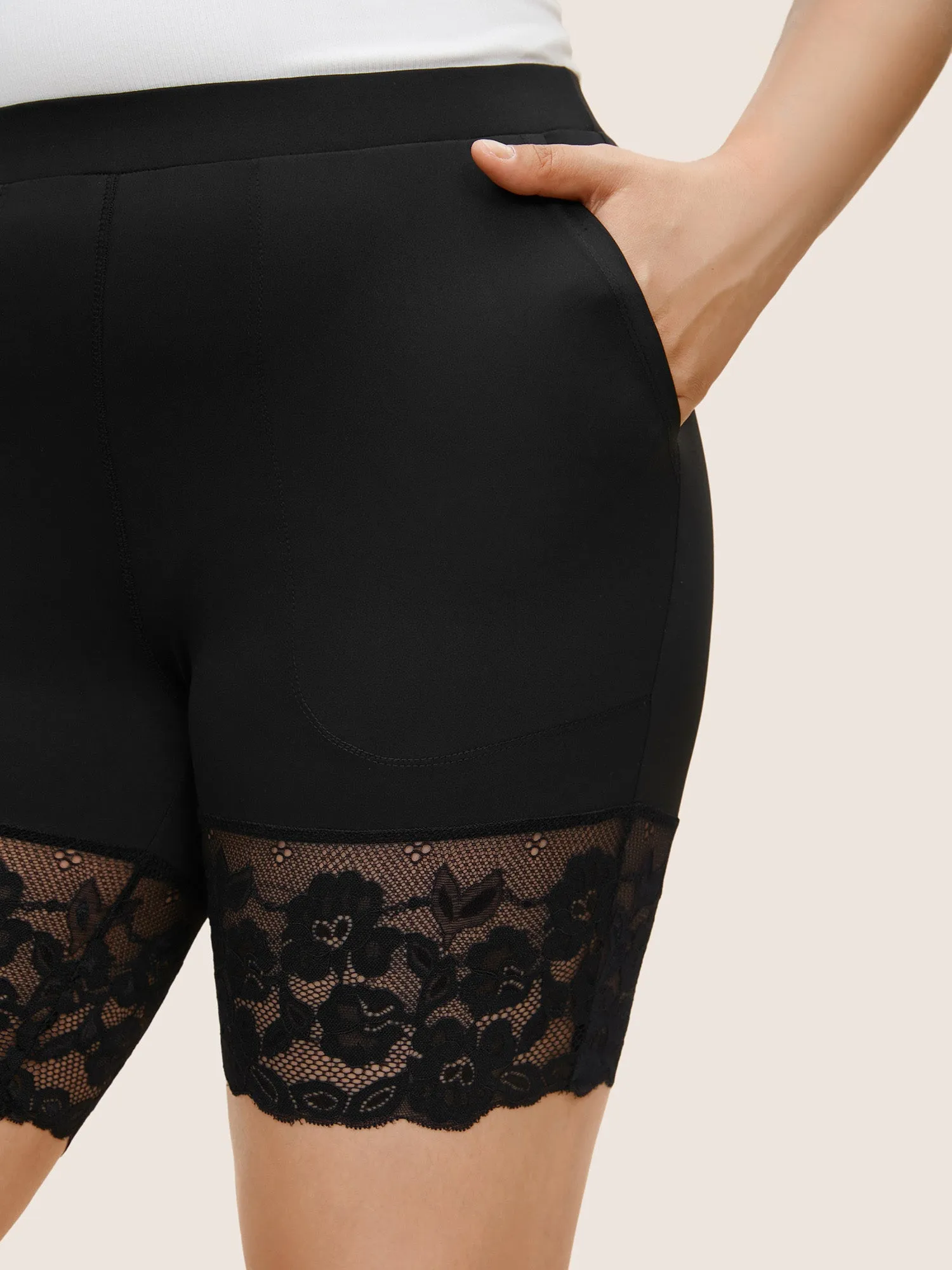 Crochet Lace Pocket High Rise Leggings sold by Bloomchic product image thumbnail 4