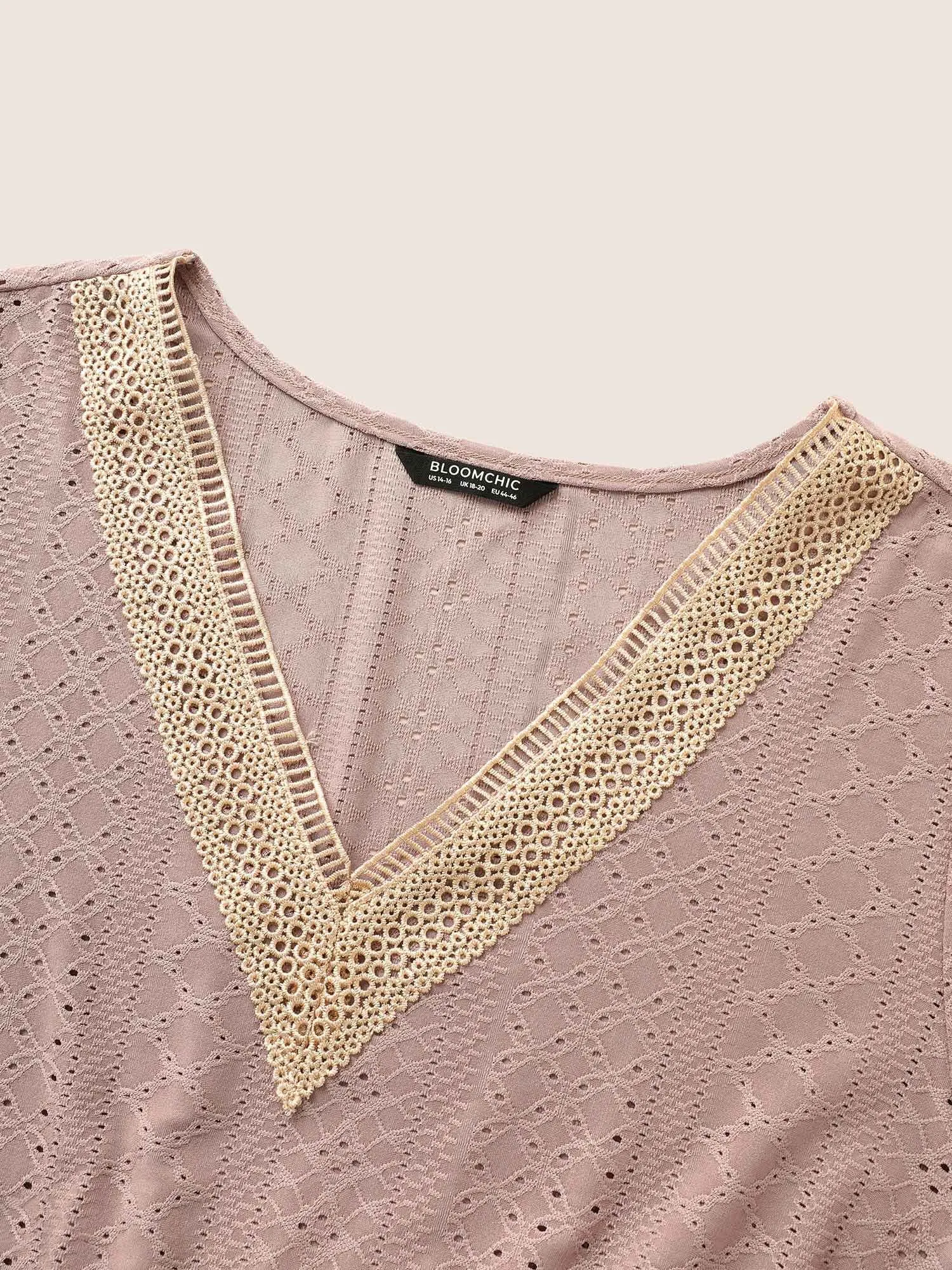 Texture Lace Patchwork Ruffle Layered Hem T-shirt sold by Bloomchic product image thumbnail 5