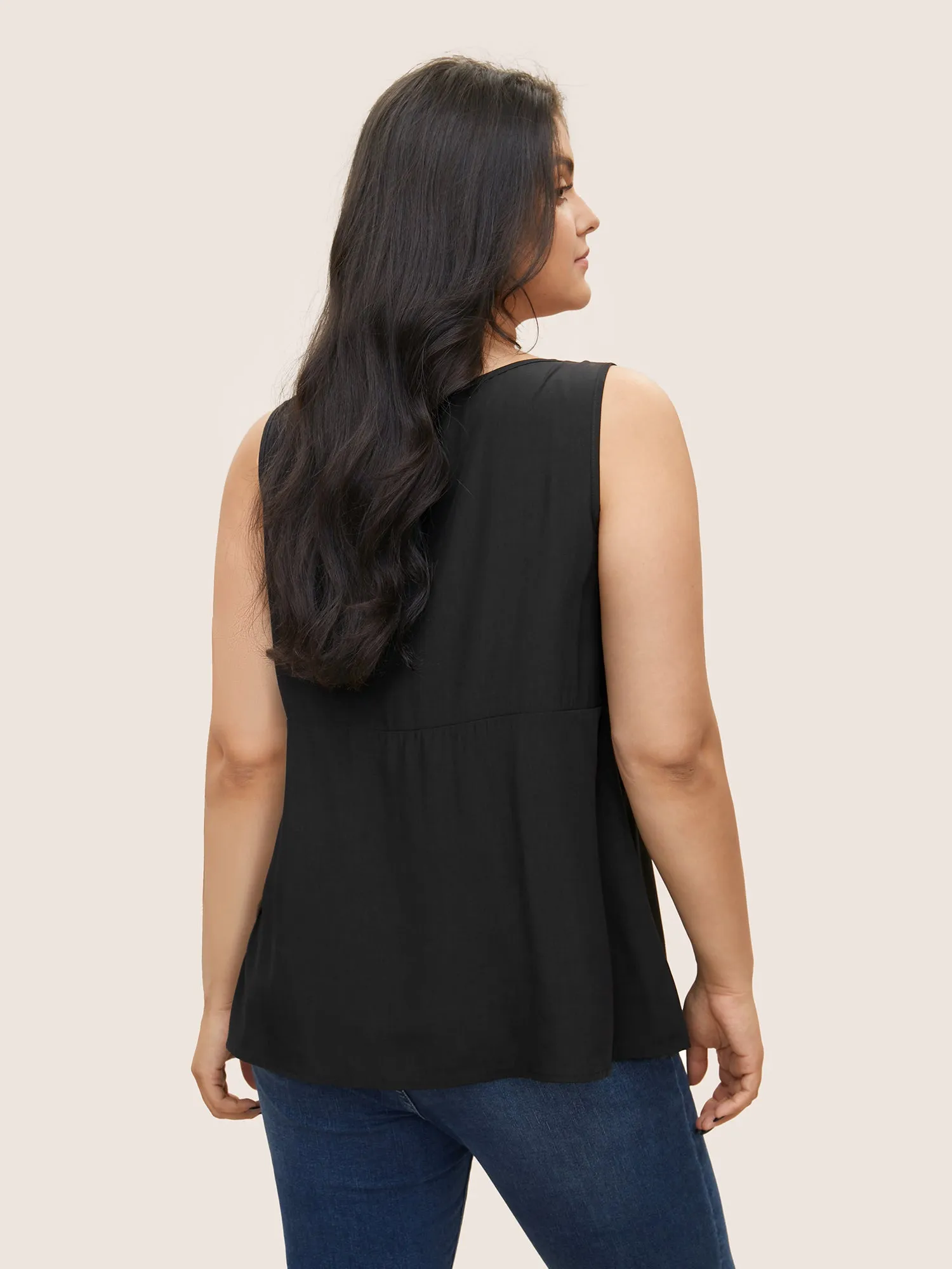 Solid Shirred Crew Neck Gathered Tank Top sold by Bloomchic product image thumbnail 5