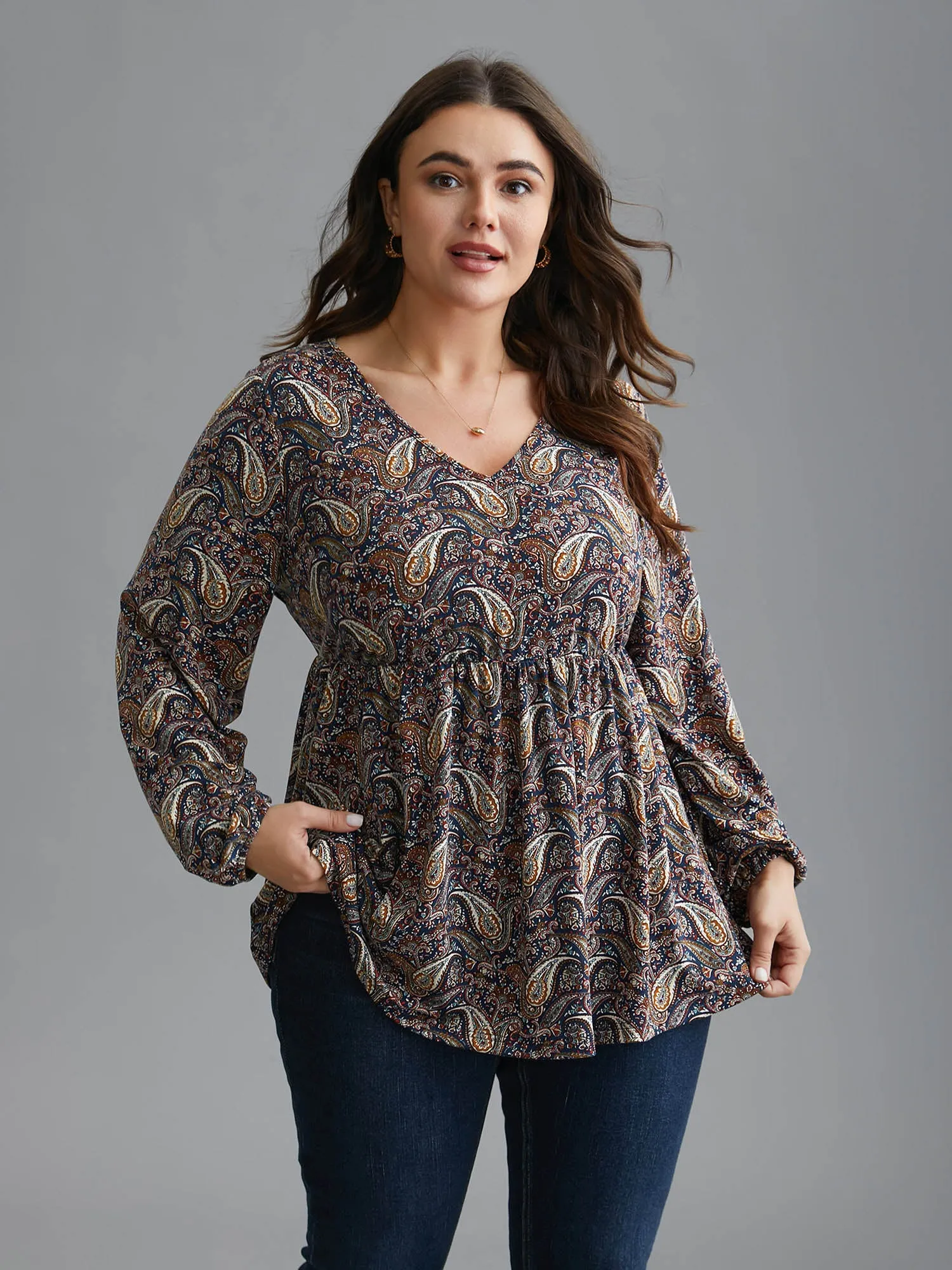 Perris Pattern V-Neck Waist-Cinching Knit Top sold by Bloomchic product image thumbnail 2