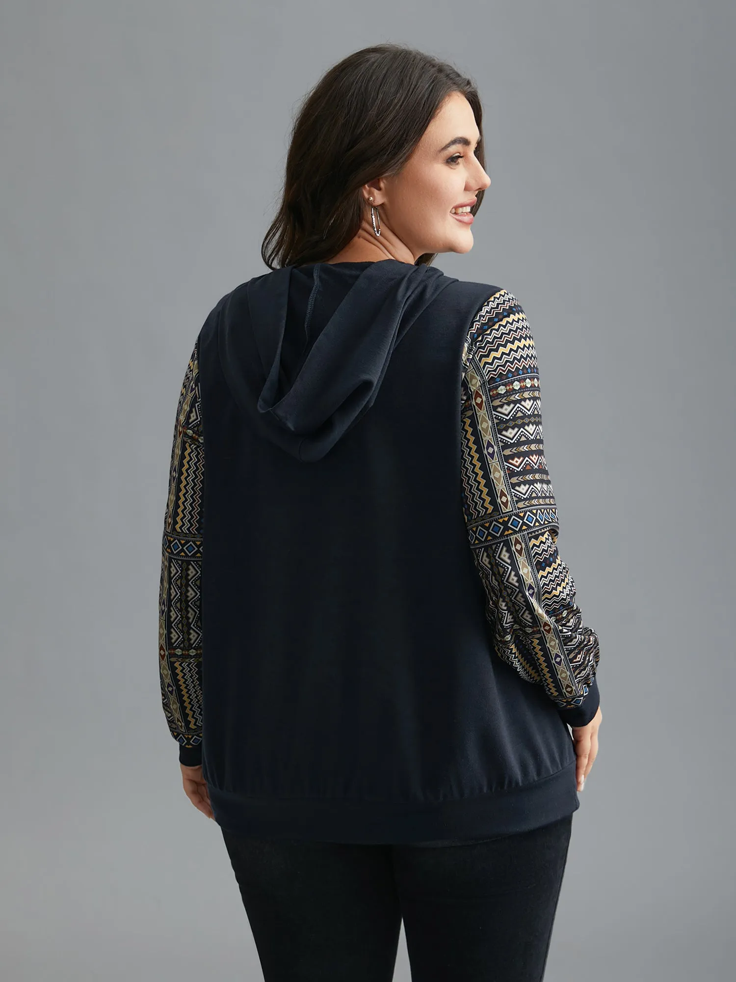 Boho Print Contrast Fabric Hooded Sweatshirt sold by Bloomchic product image thumbnail 3