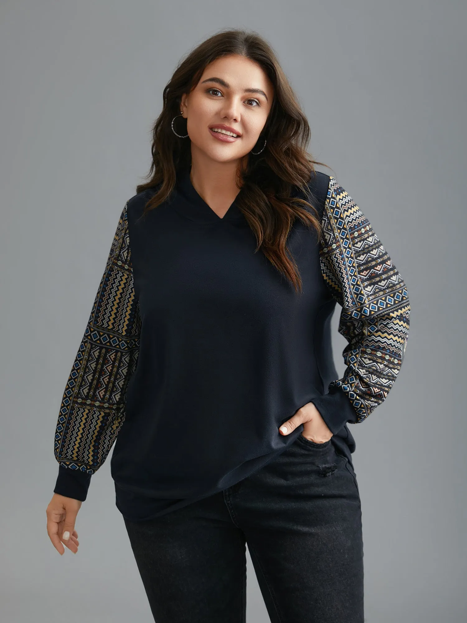 Boho Print Contrast Fabric Hooded Sweatshirt sold by Bloomchic product image thumbnail 2