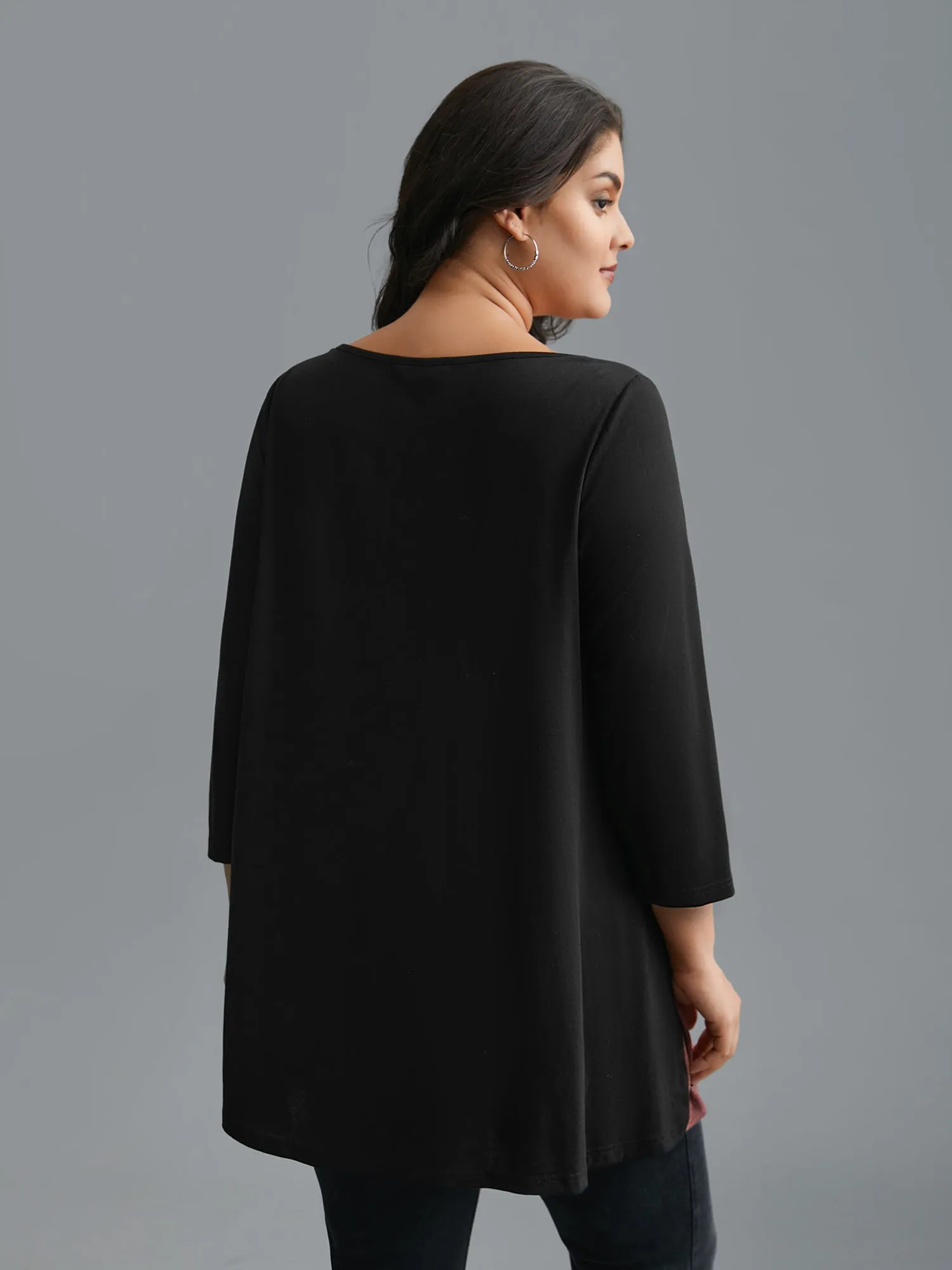 Color Block Chest Pocket Round Neck T-Shirt sold by Bloomchic product image thumbnail 3