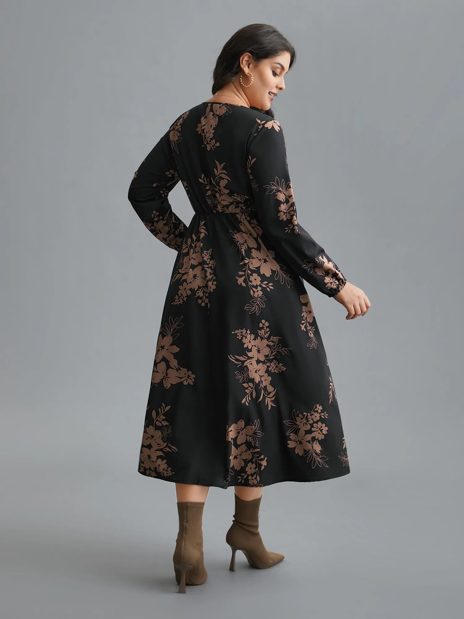 Floral Square Neck Pocket Midi Dress sold by Bloomchic product image thumbnail 4