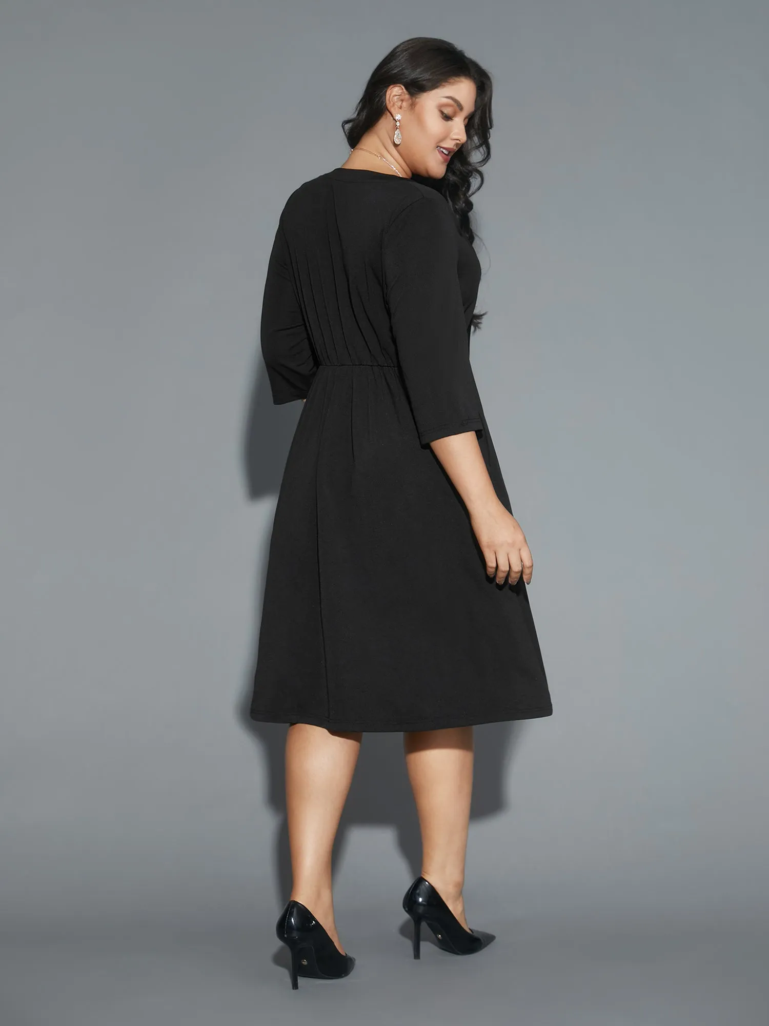 Lace Heart Neckline Pocket Midi Dress sold by Bloomchic product image thumbnail 5