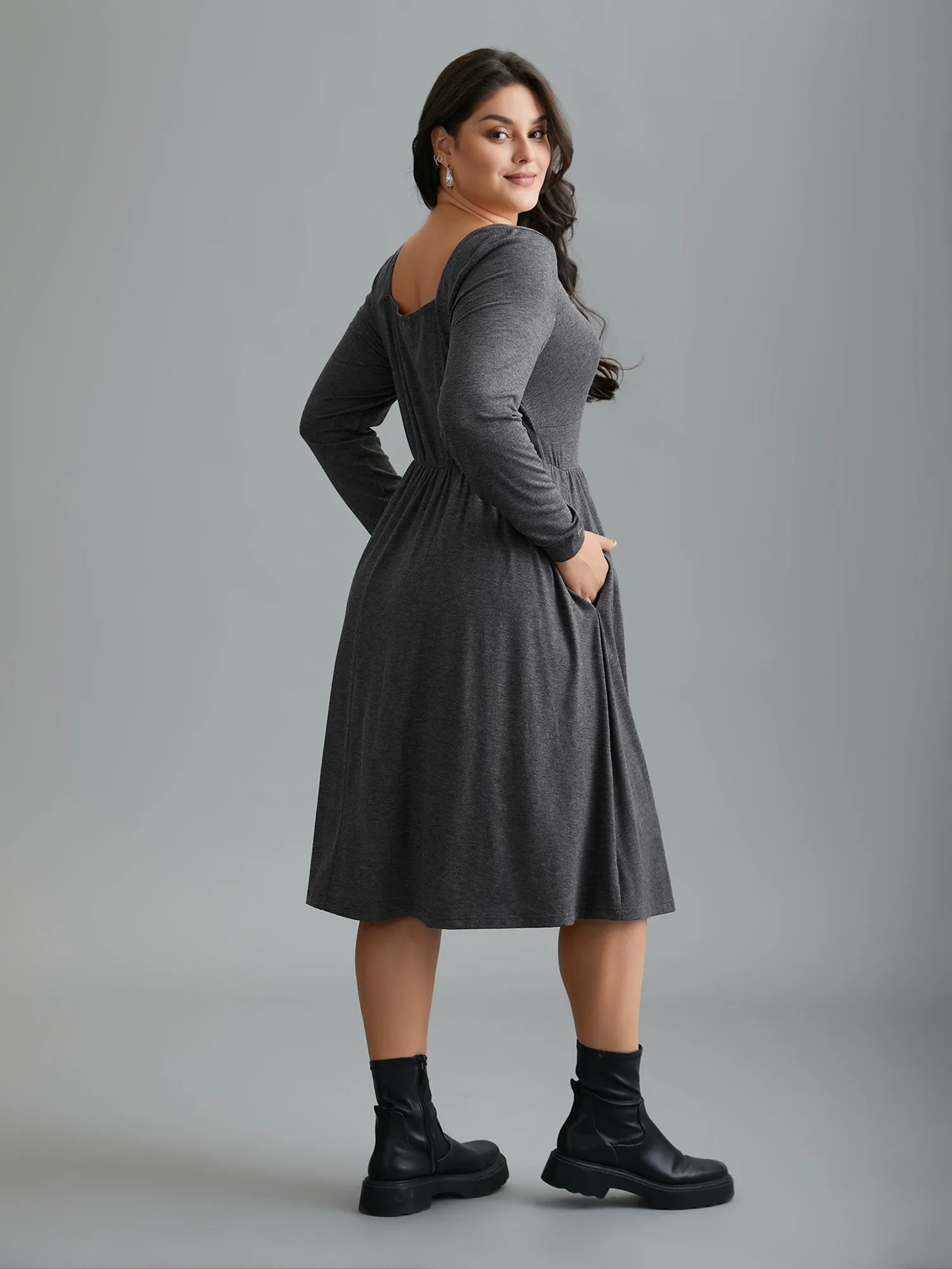 Heart Neckline Knit Gathered Midi Dress sold by Bloomchic product image thumbnail 4