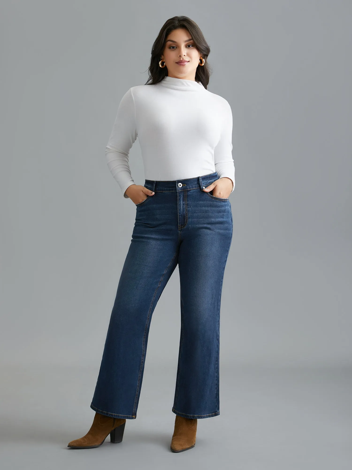 Dark Wash Elastic Waist Flared Mid Rise Jeans sold by Bloomchic product image thumbnail 3