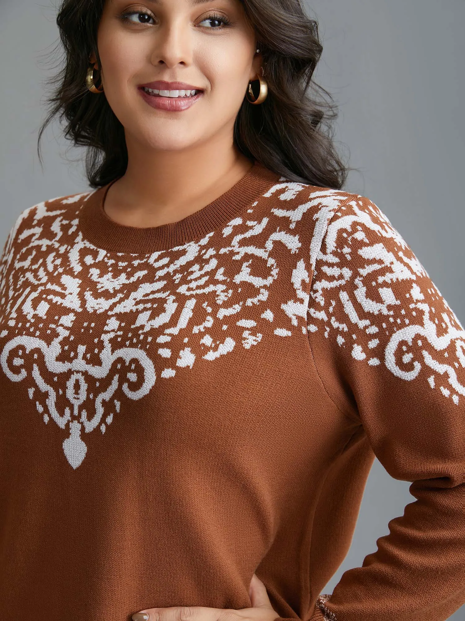Bandana Jacquard Pattern Round Neck Pullover sold by Bloomchic product image thumbnail 5