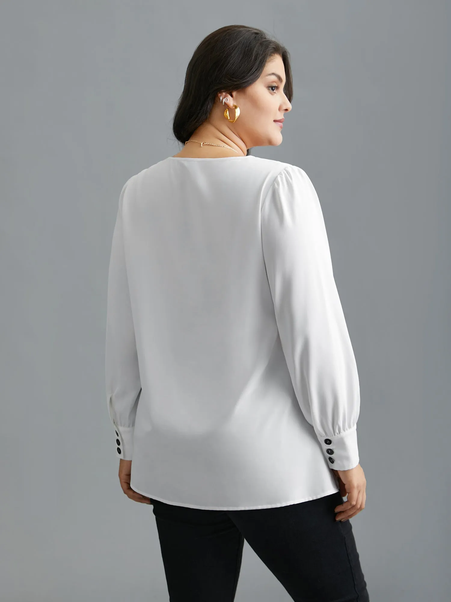 V-Neck Patchwork Contrast Blouse sold by Bloomchic product image thumbnail 5