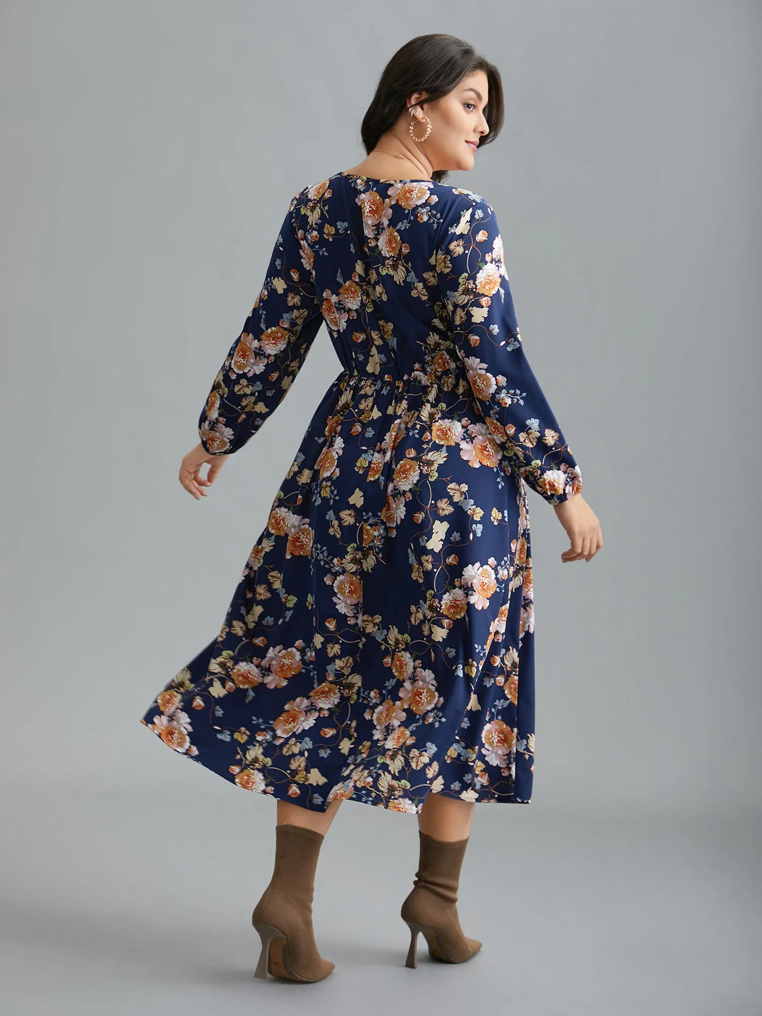 Floral Shirred V-Neck Maxi Dress sold by Bloomchic product image thumbnail 5