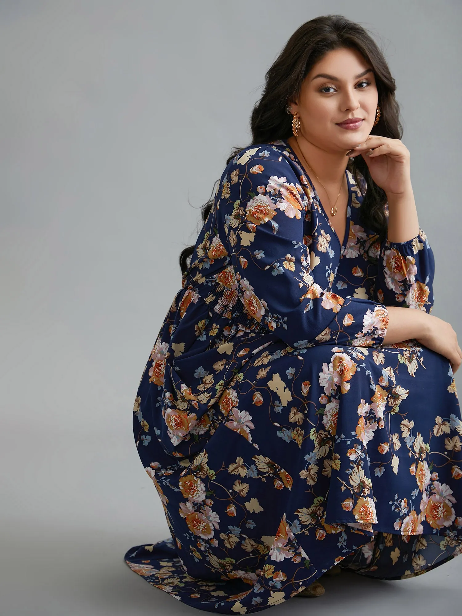 Floral Shirred V-Neck Maxi Dress sold by Bloomchic product image thumbnail 3