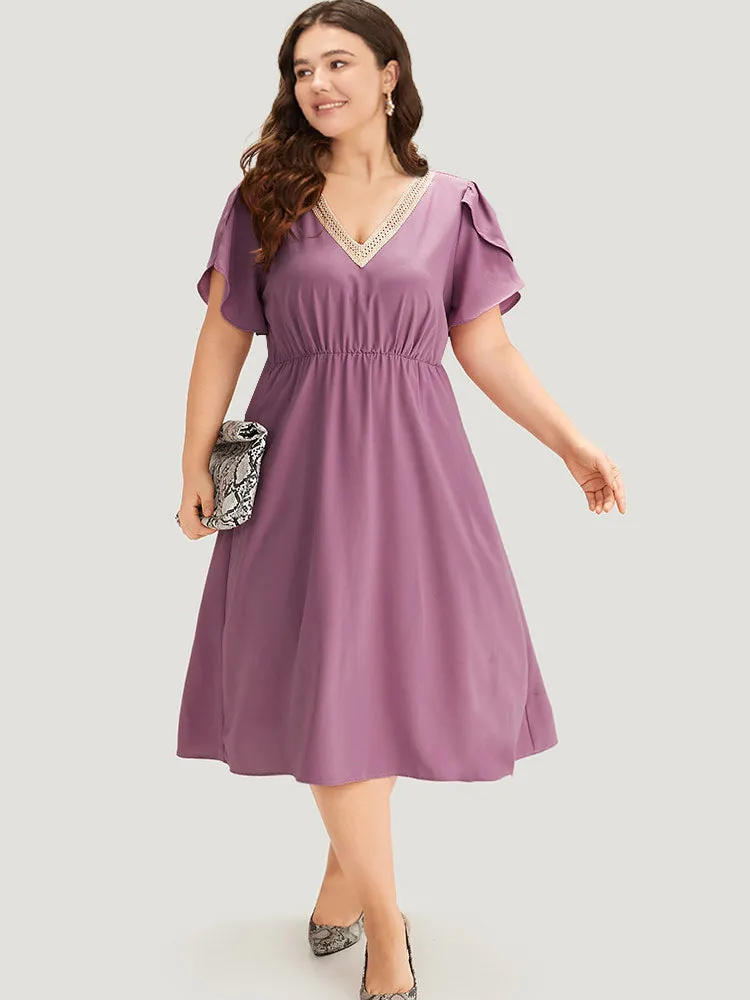 Plain Guipure Lace Pocket Petal Sleeve Dress sold by Bloomchic