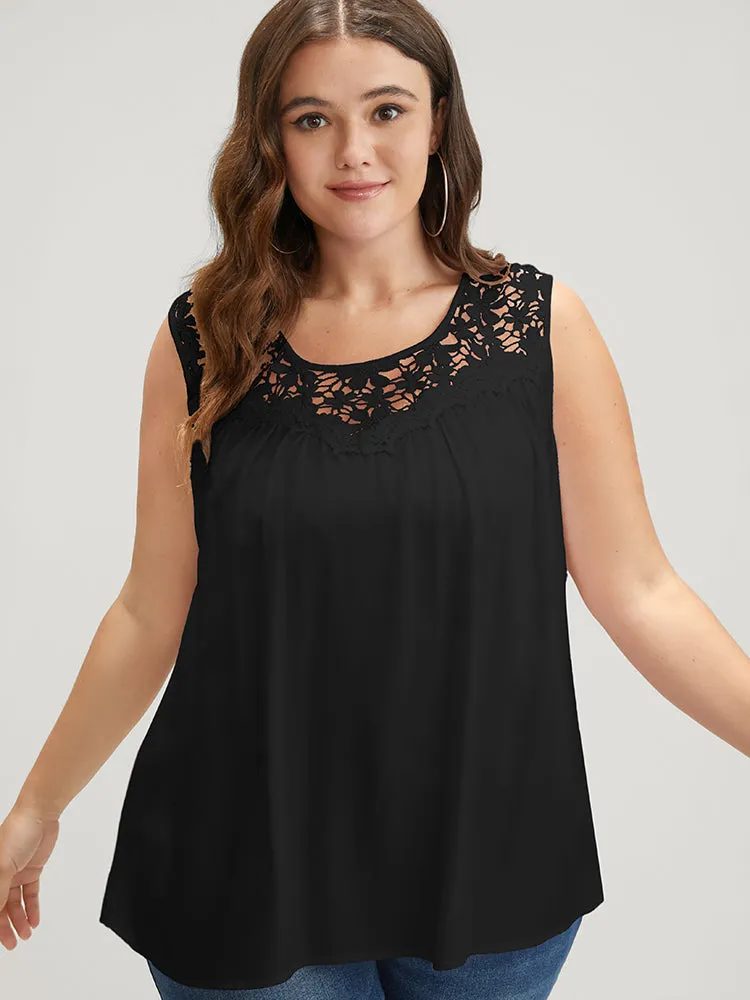 Solid Lace Insert Cami Top sold by Bloomchic product image thumbnail 3