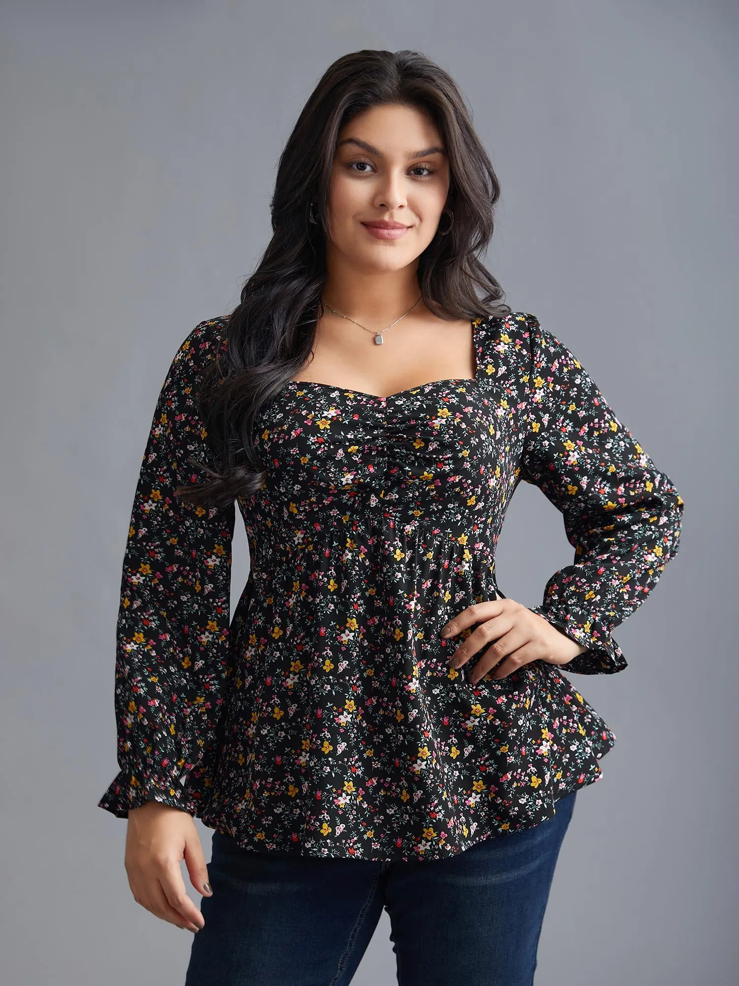 Ditsy Floral Heart Neckline Gathered Blouse sold by Bloomchic product image thumbnail 4