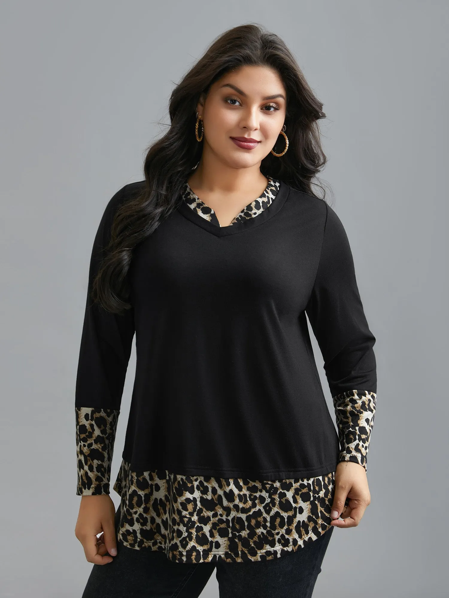 Contrast Patchwork Leopard Stretchy T-shirt sold by Bloomchic