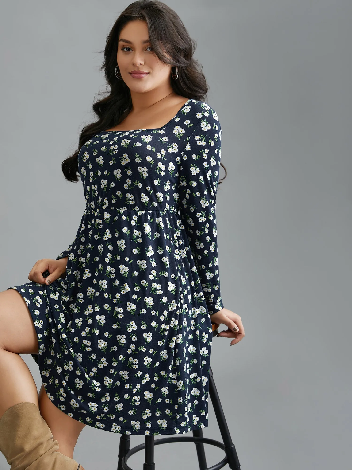Ditsy Floral Square Neck Pocket Dress sold by Bloomchic product image thumbnail 4