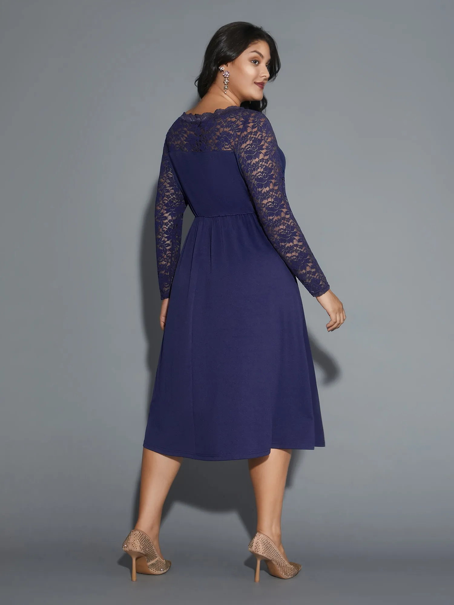 Boat Neck Floral Crochet Lace Mesh Dress sold by Bloomchic product image thumbnail 4