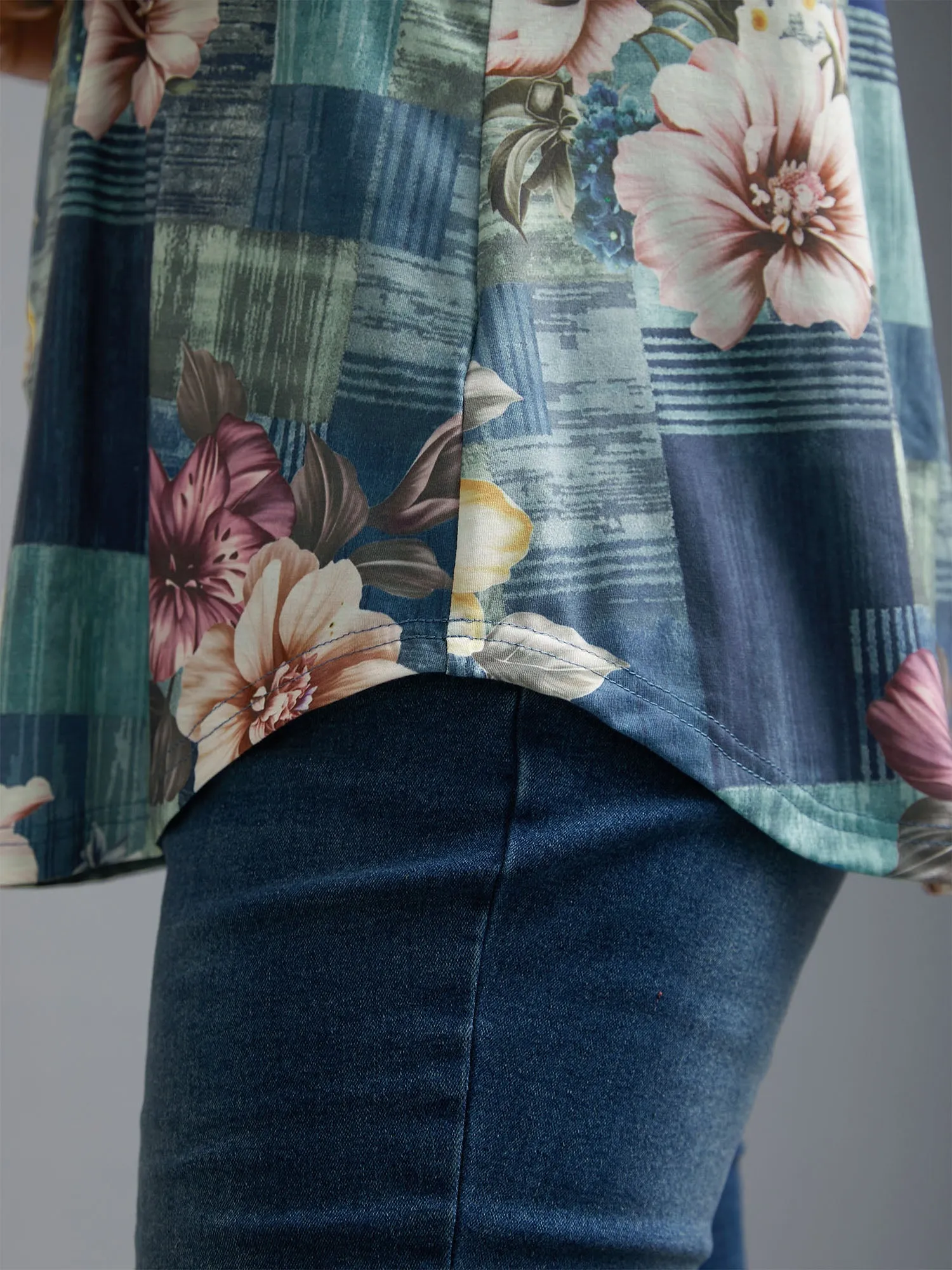 Crew Neck Floral Curved Hem T-Shirt sold by Bloomchic product image thumbnail 5