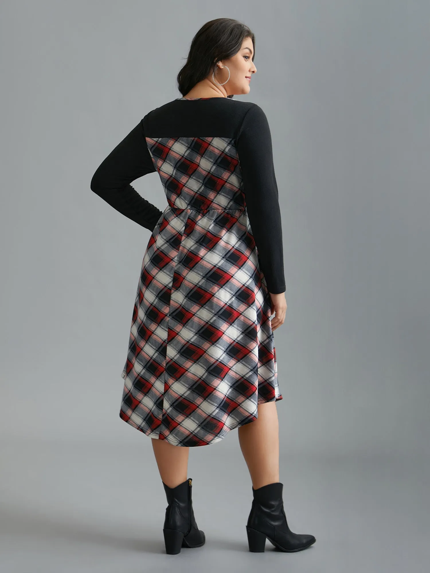 Plaid Patchwork Ties Curved Hem Dress sold by Bloomchic product image thumbnail 4