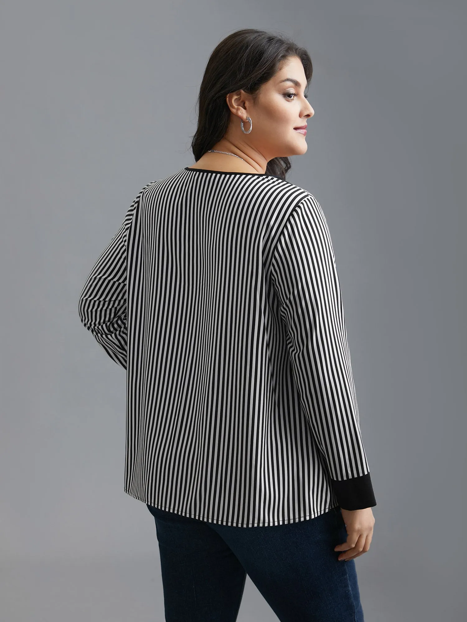 V Neck Striped Patchwork Blouse sold by Bloomchic product image thumbnail 5