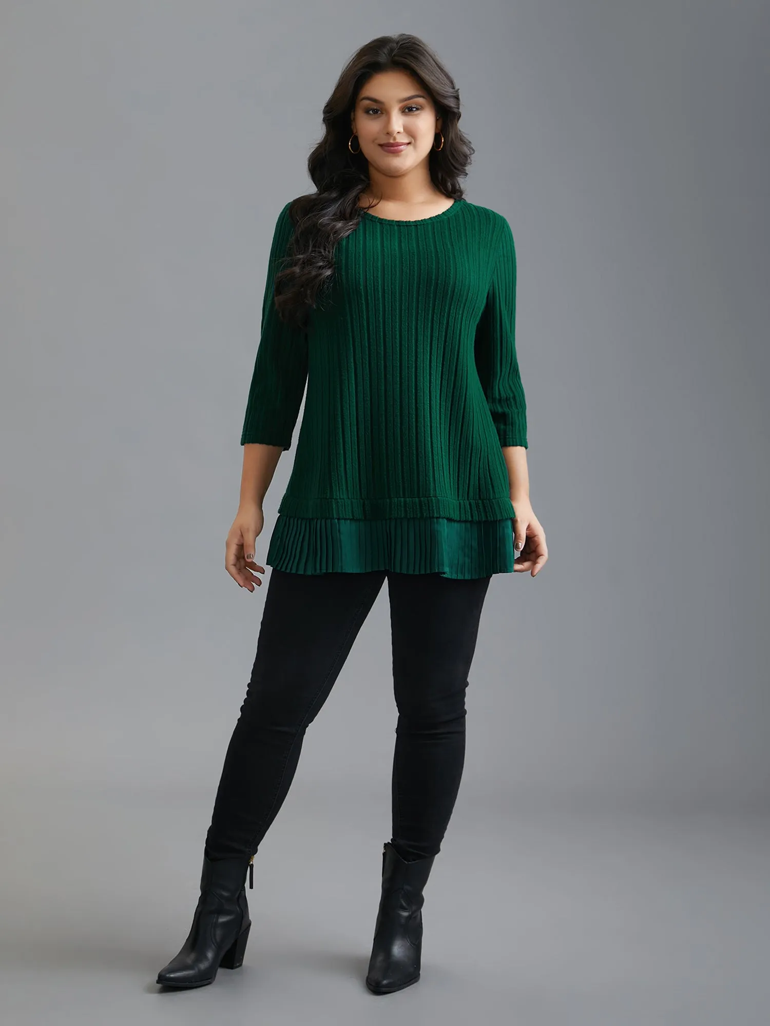 Crew Neck Plain Pit Strip T-Shirt sold by Bloomchic product image thumbnail 4