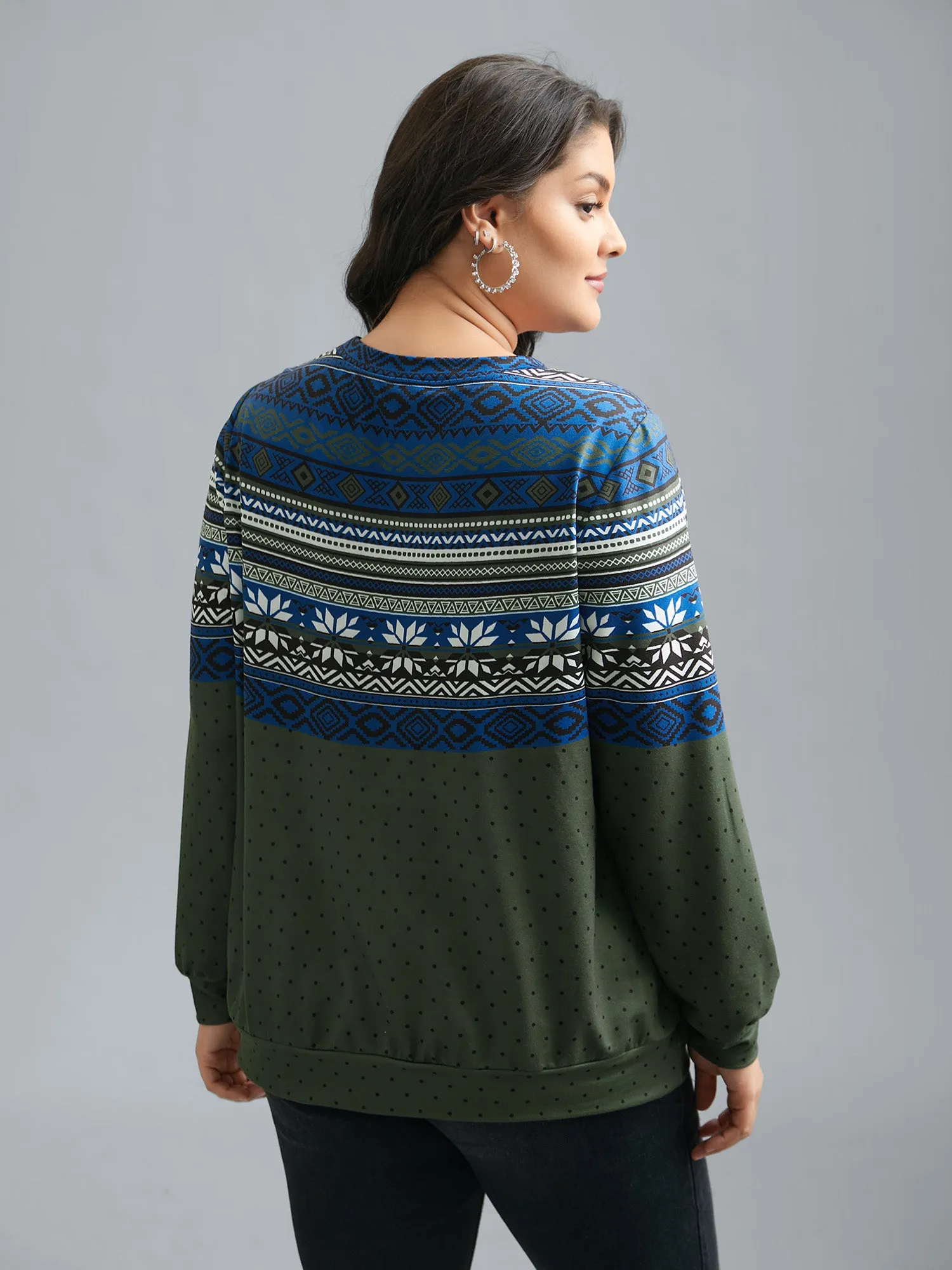 Round Neck Geometric Polka Dot Patchwork Sweatshirt sold by Bloomchic product image thumbnail 5