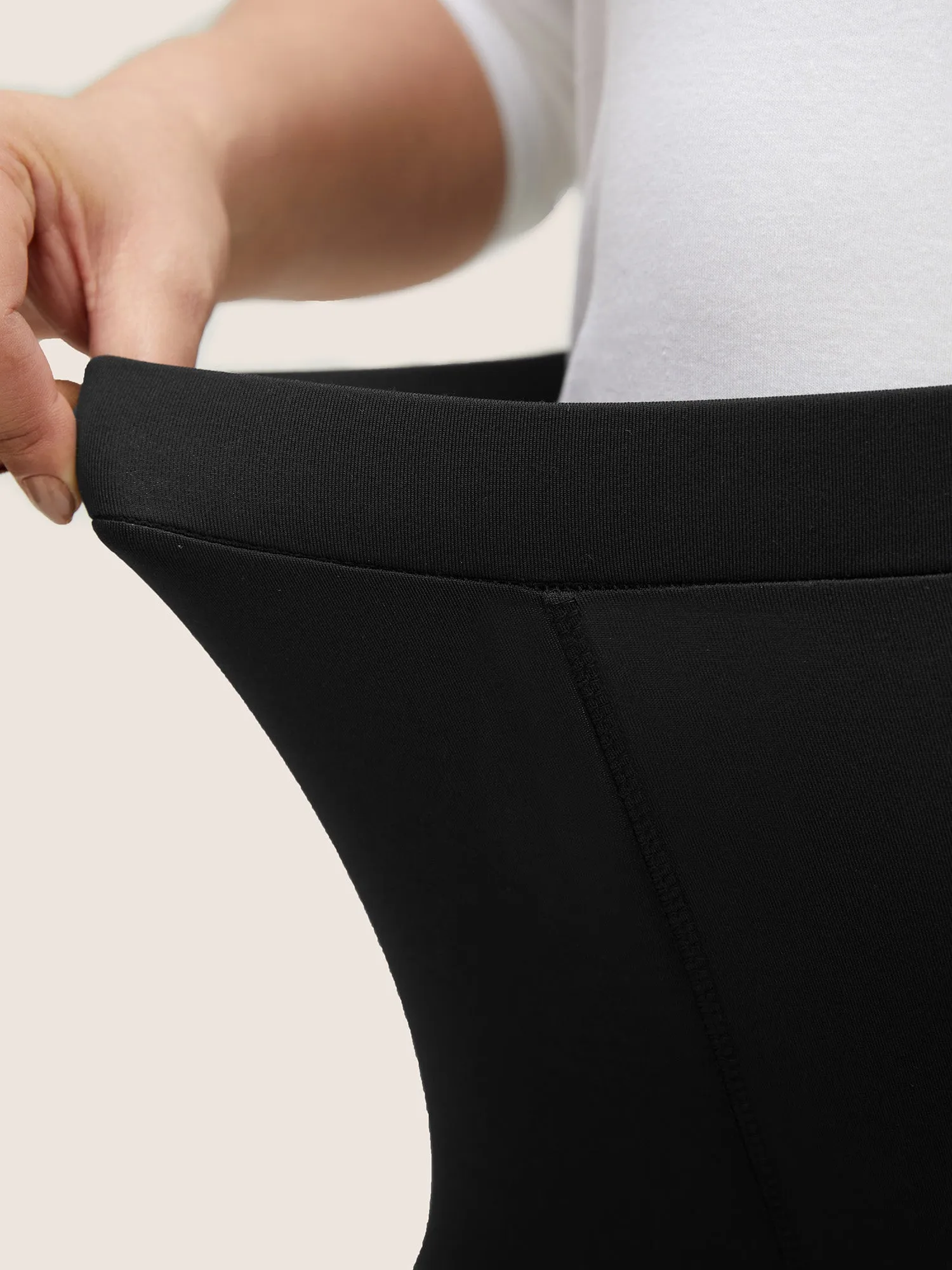 Pearl Beaded High Rise Skinny Leggings sold by Bloomchic product image thumbnail 4