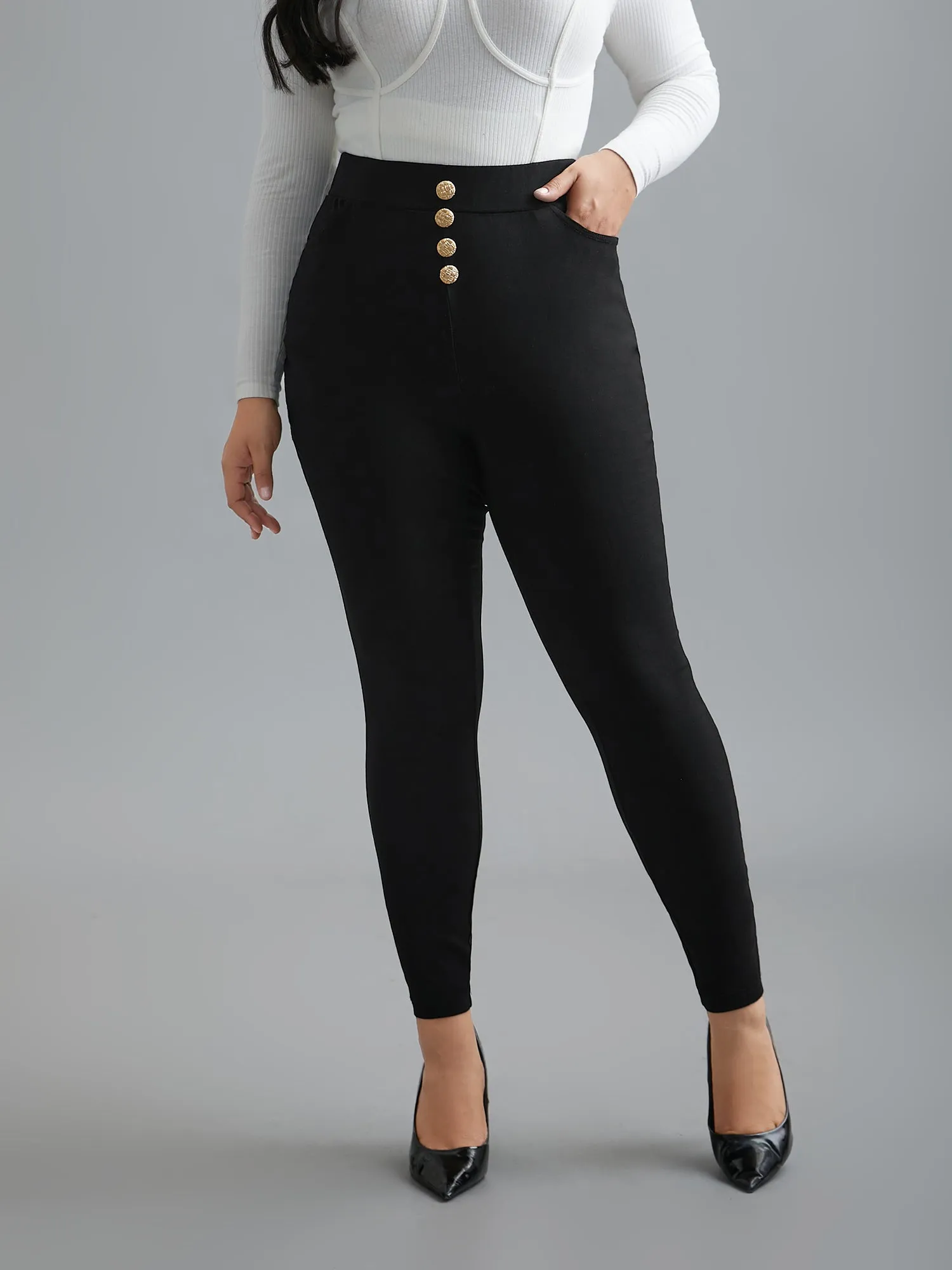 Plain Button Detail Skinny Fit Pants sold by Bloomchic