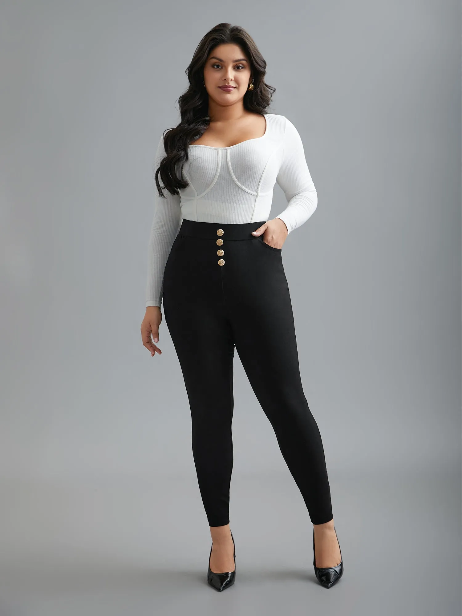 Plain Button Detail Skinny Fit Pants sold by Bloomchic product image thumbnail 2