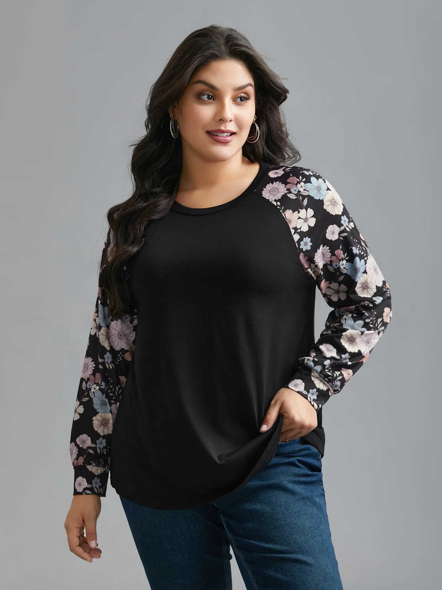 Floral Raglan Sleeve Contrast Fabric T-Shirt sold by Bloomchic product image thumbnail 2