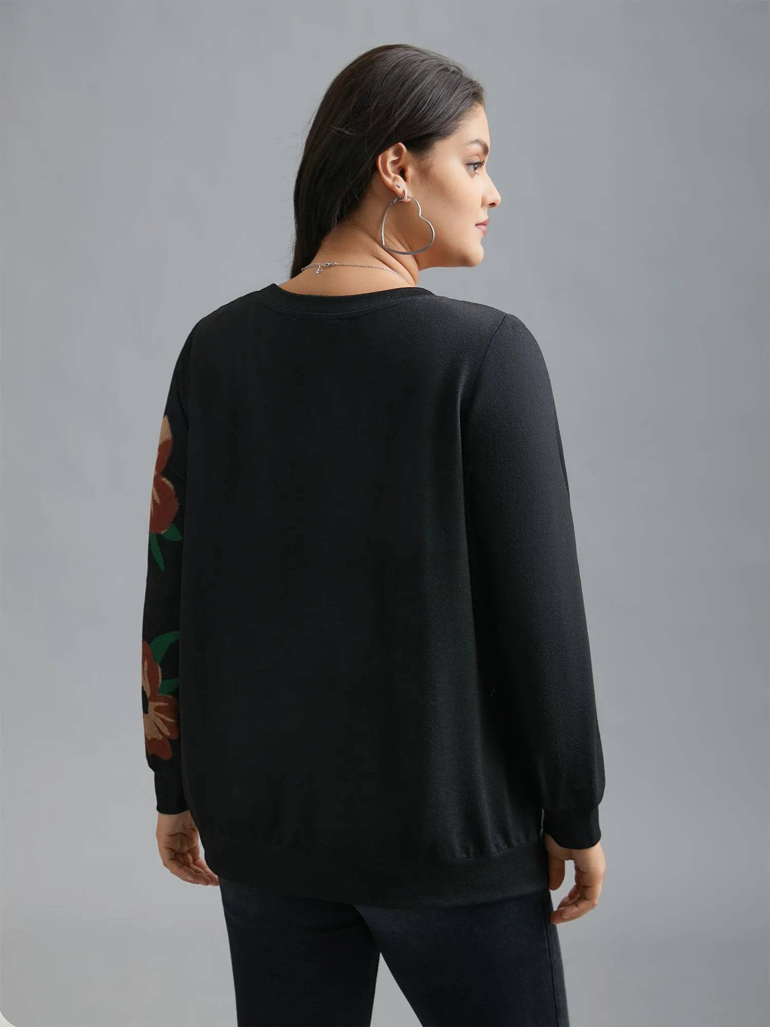 Round Neck Floral Print Fitted Sweatshirt sold by Bloomchic product image thumbnail 3