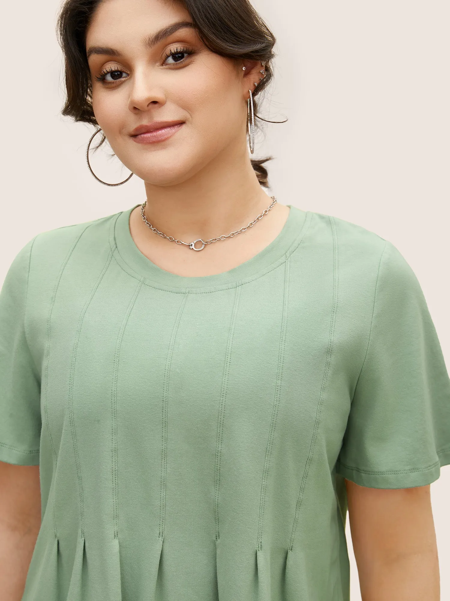 Cotton Crew Neck Tucked Seam Pleated T-shirt sold by Bloomchic product image thumbnail 5