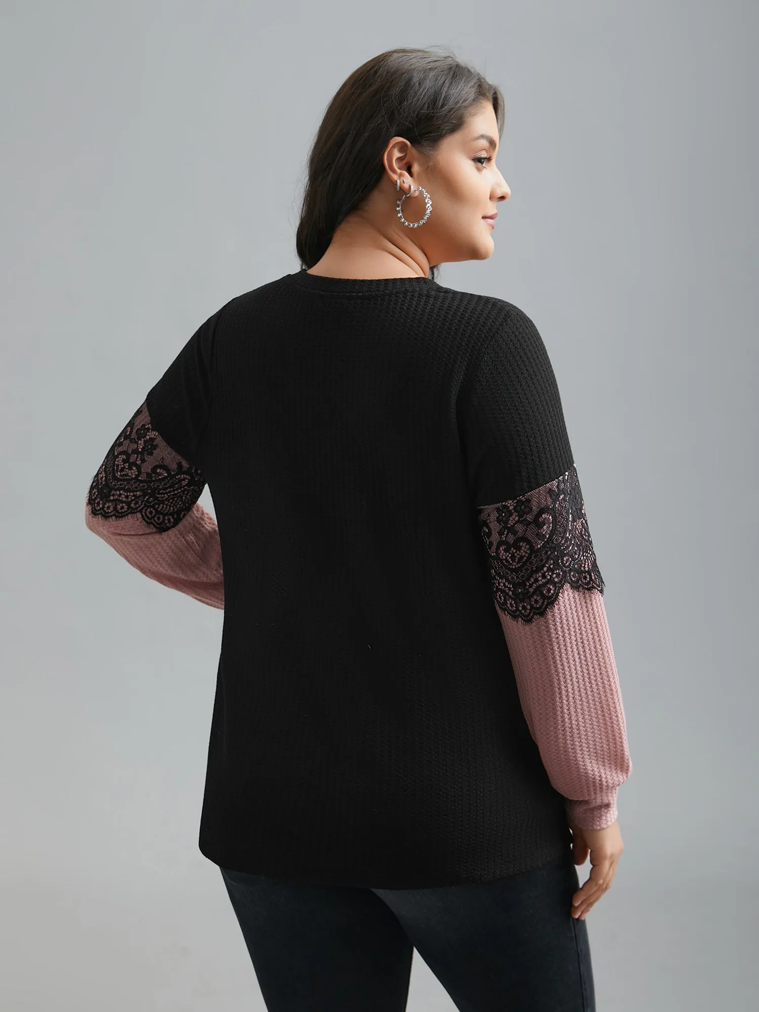 Crochet Lace Mesh Contrast Patchwork Top sold by Bloomchic product image thumbnail 3