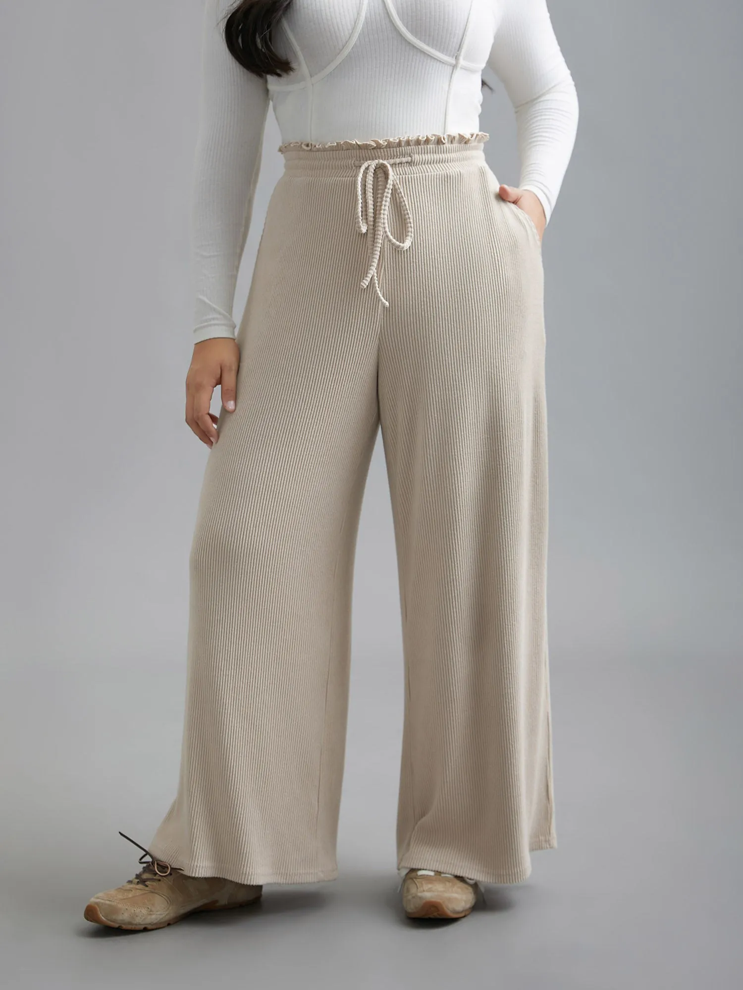 Solid Drawstring Fit Stretch Pants sold by Bloomchic