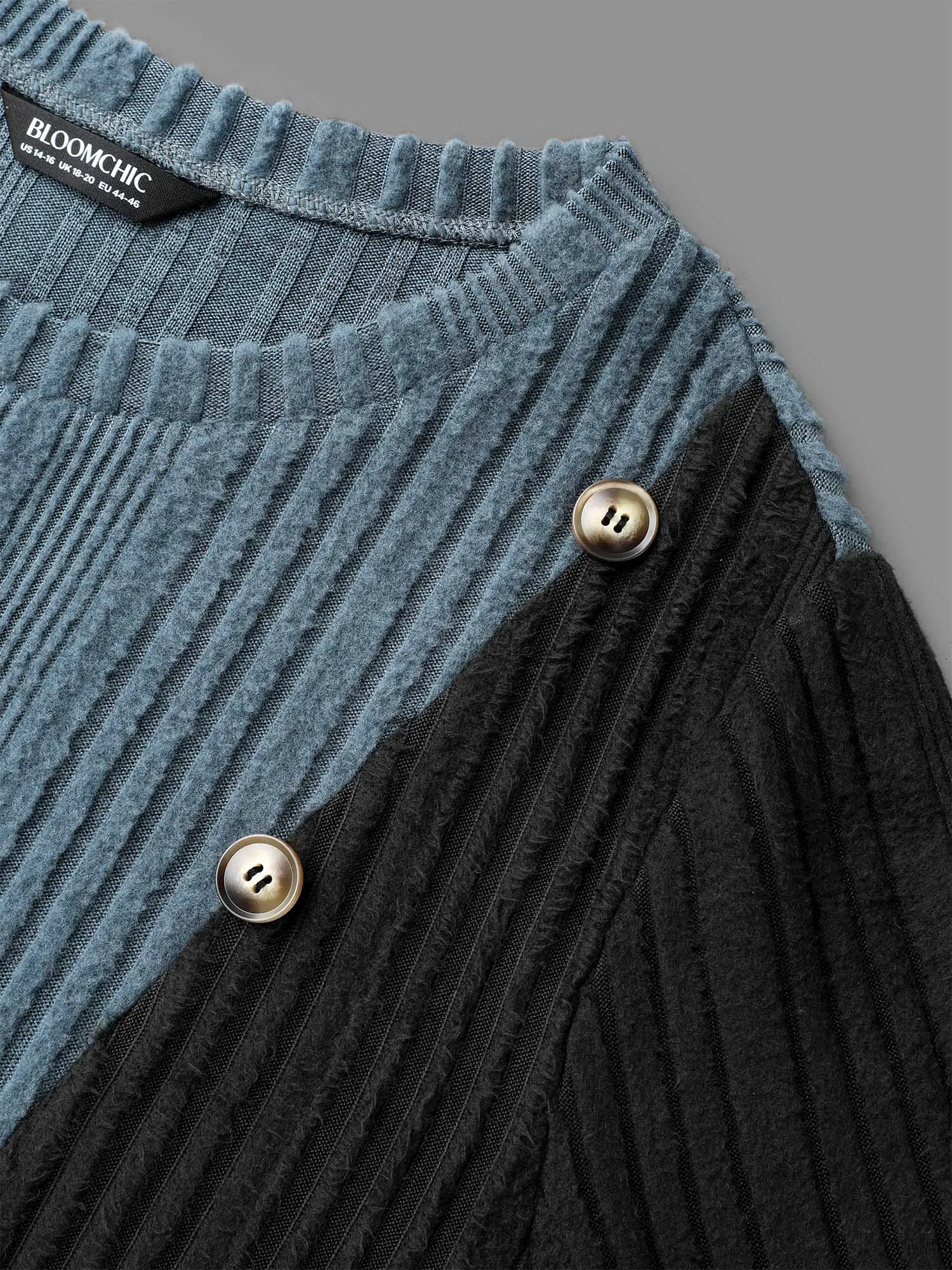 Pit Strip Contrast Button Detail T-Shirt sold by Bloomchic product image thumbnail 5