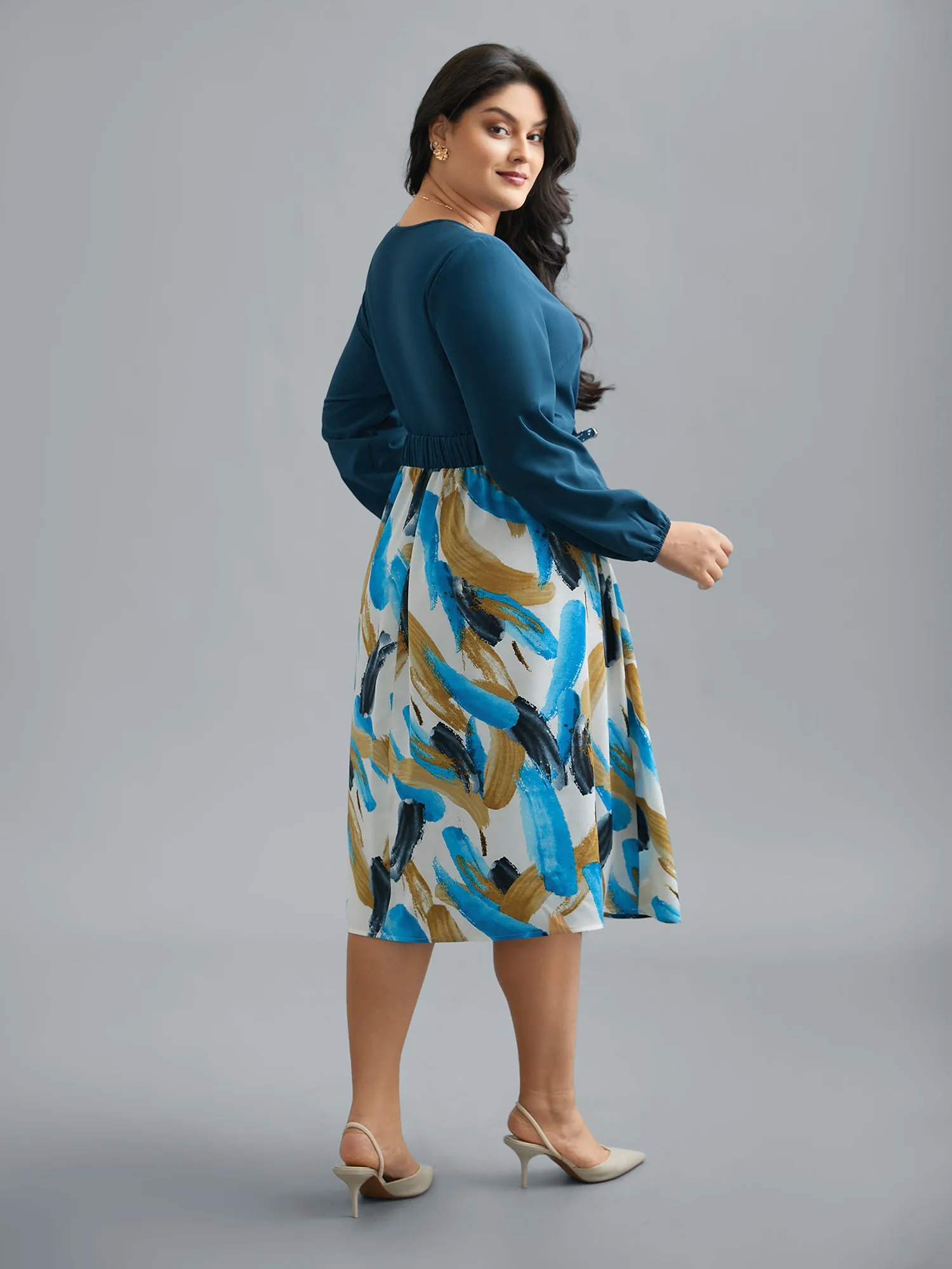 Brush Stroke Print Contrast Spliced Dress sold by Bloomchic product image thumbnail 4