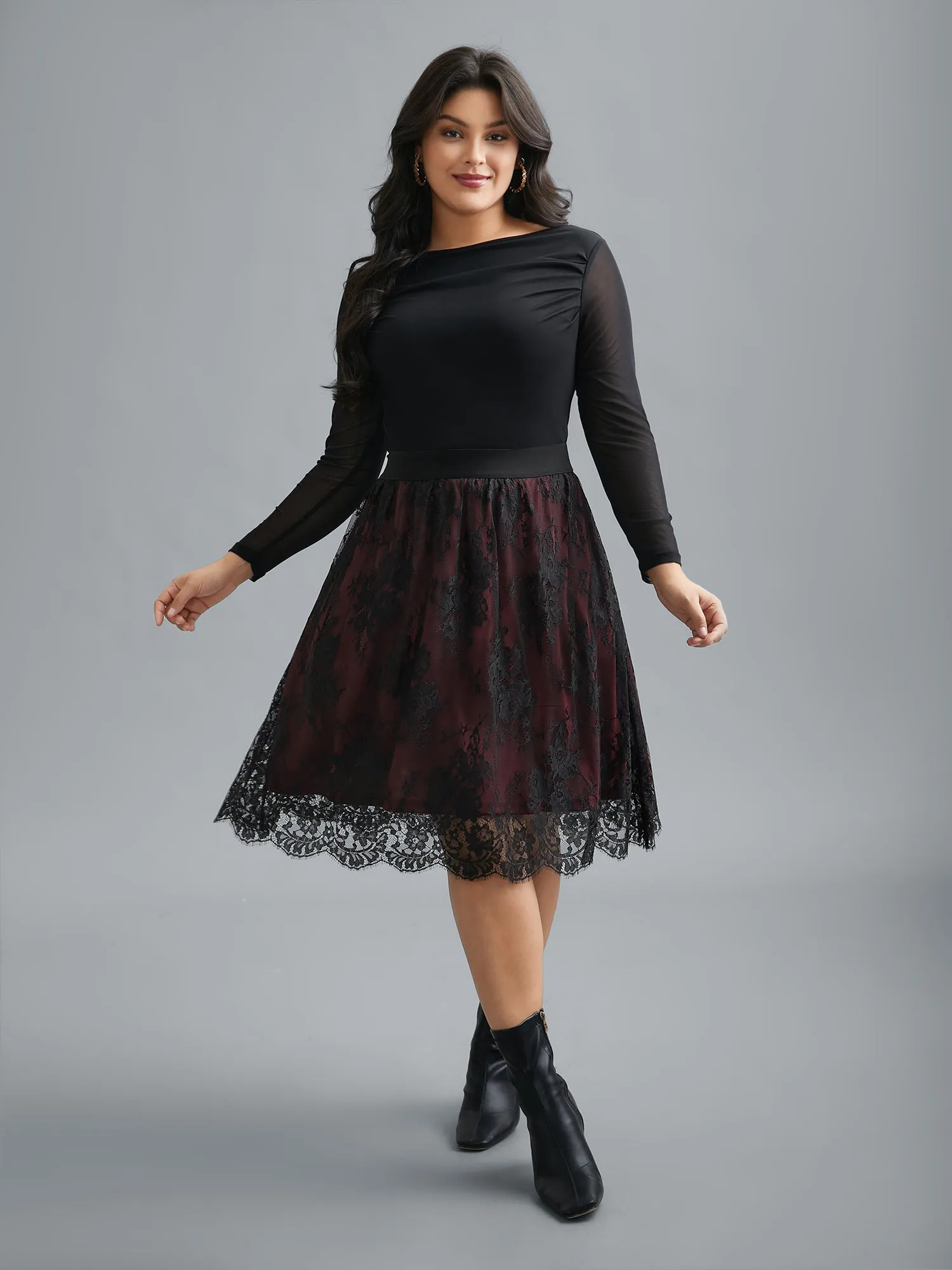 Floral Crochet Lace Mesh Stretchy Skirt sold by Bloomchic product image thumbnail 2