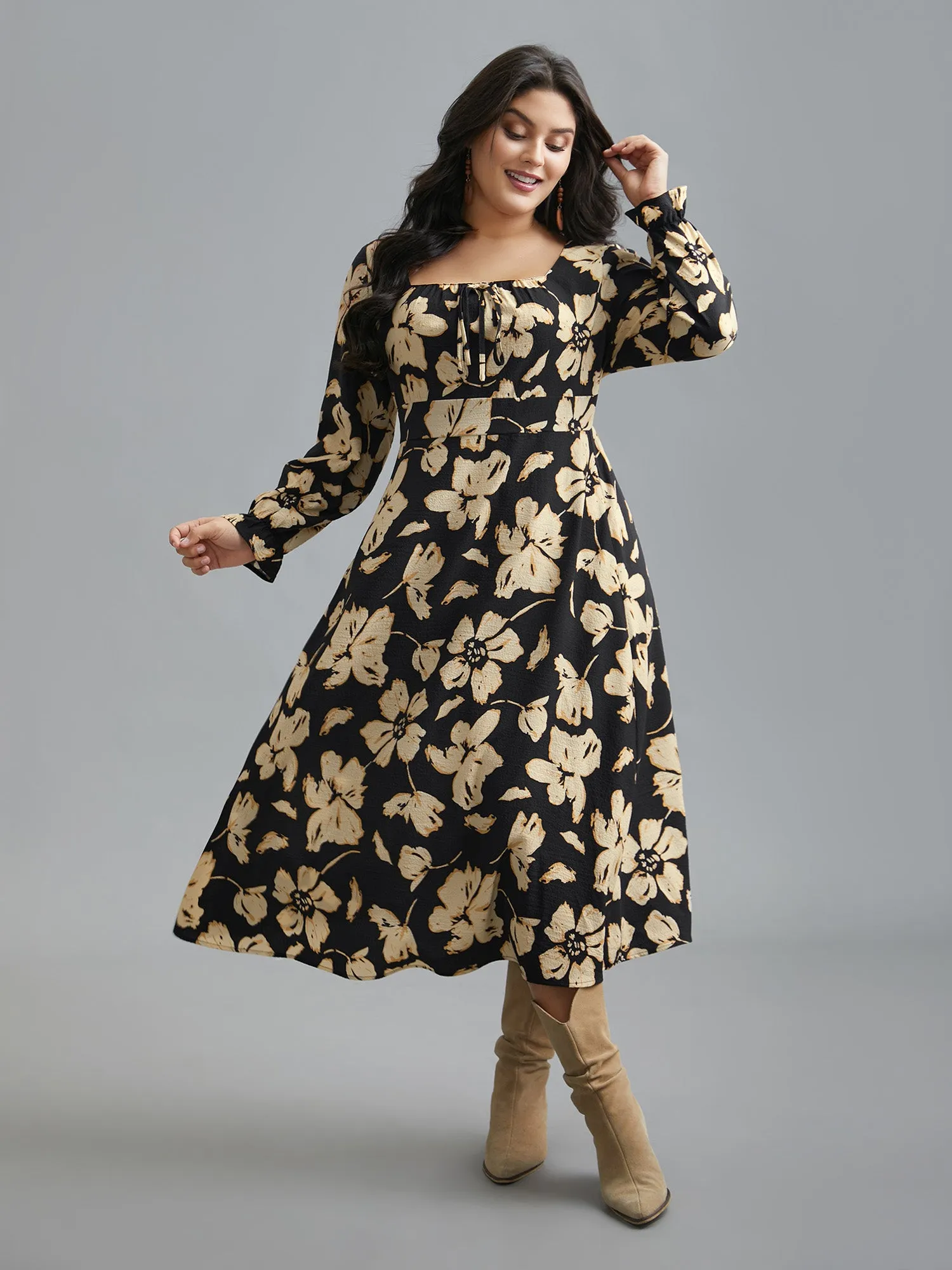 Square Neck Silhouette Flower Ruffled Dress sold by Bloomchic product image thumbnail 3